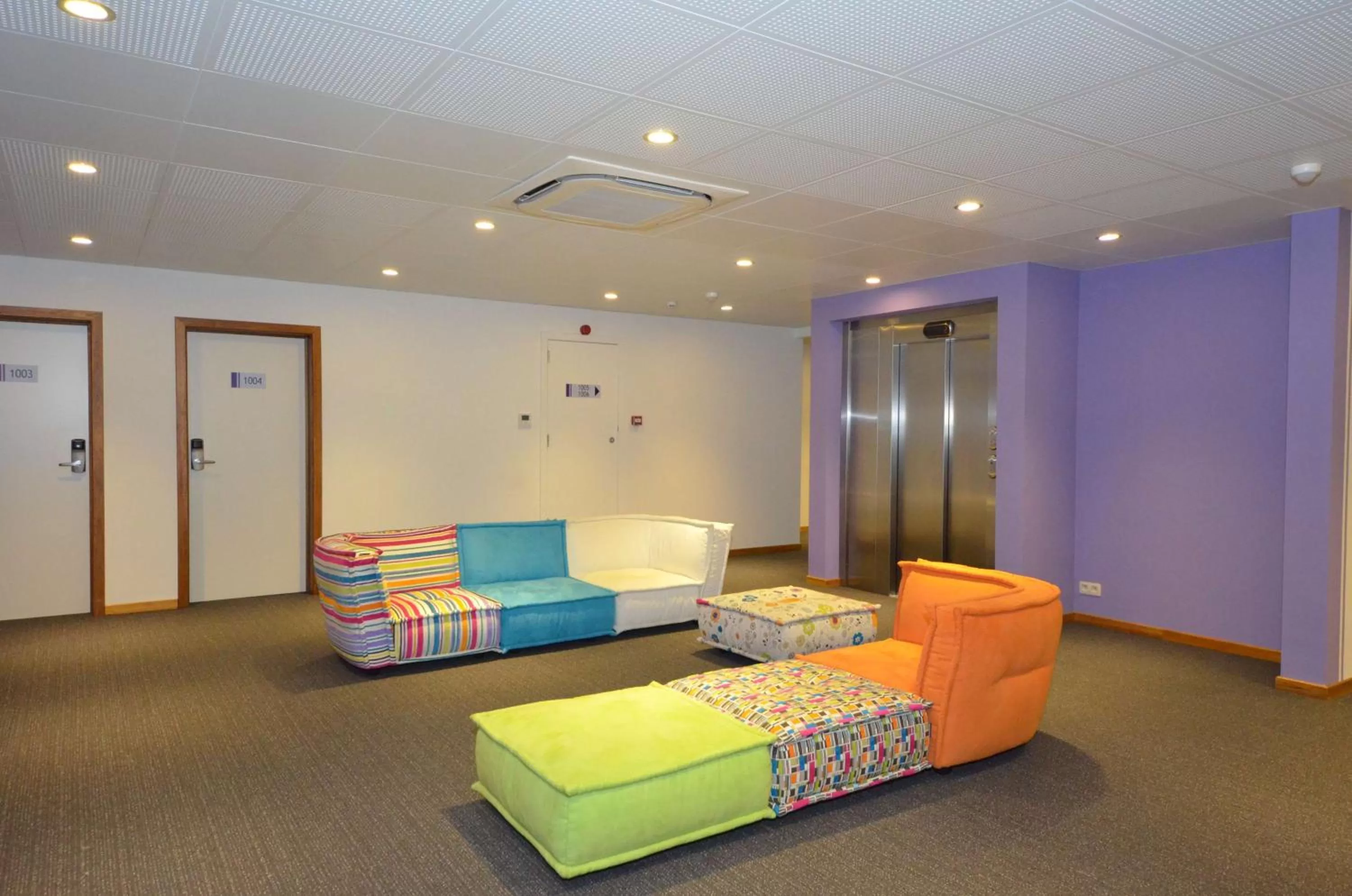 On site in Ibis Styles Charleroi Airport Aero 44