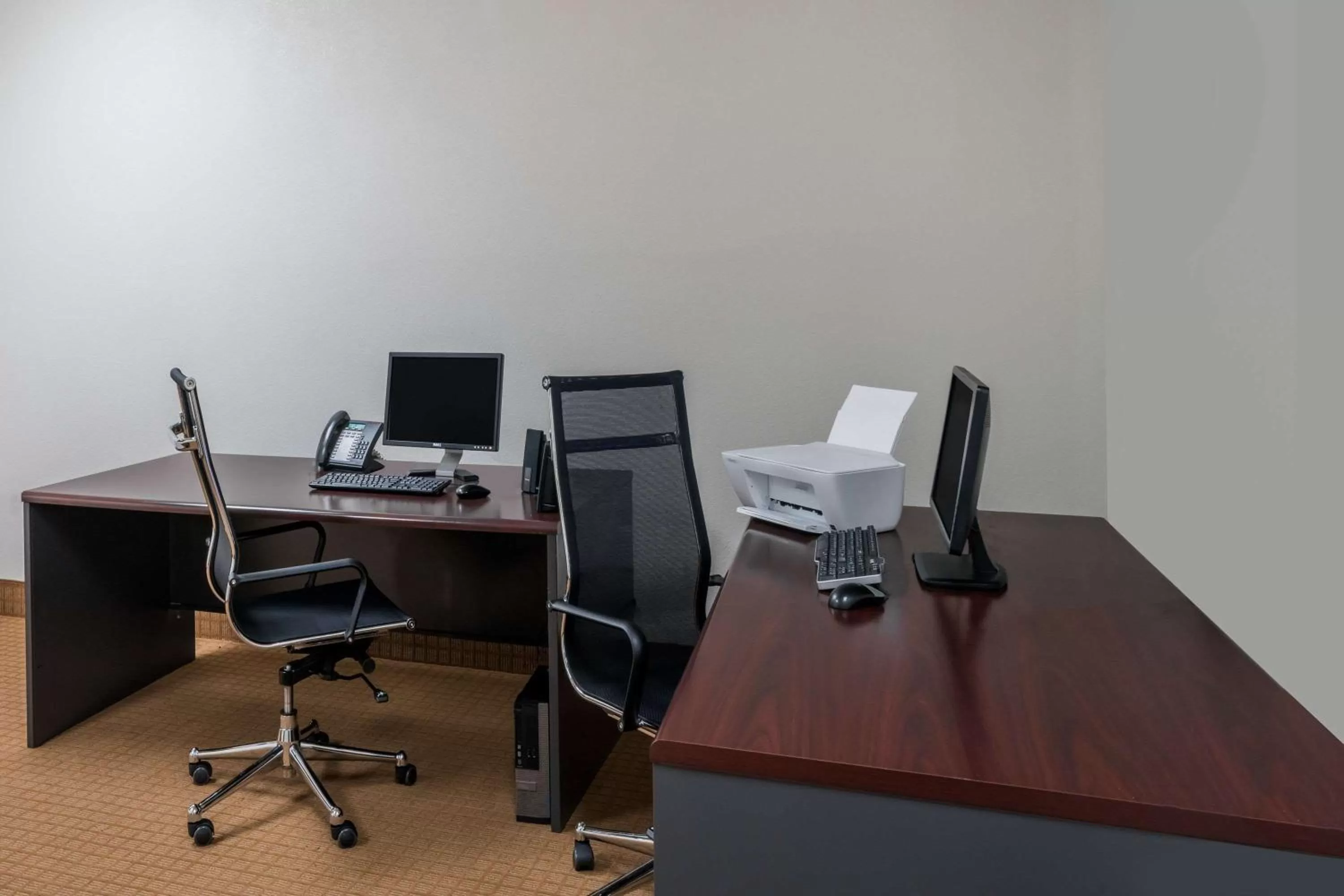 On site in Wingate by Wyndham Bowling Green