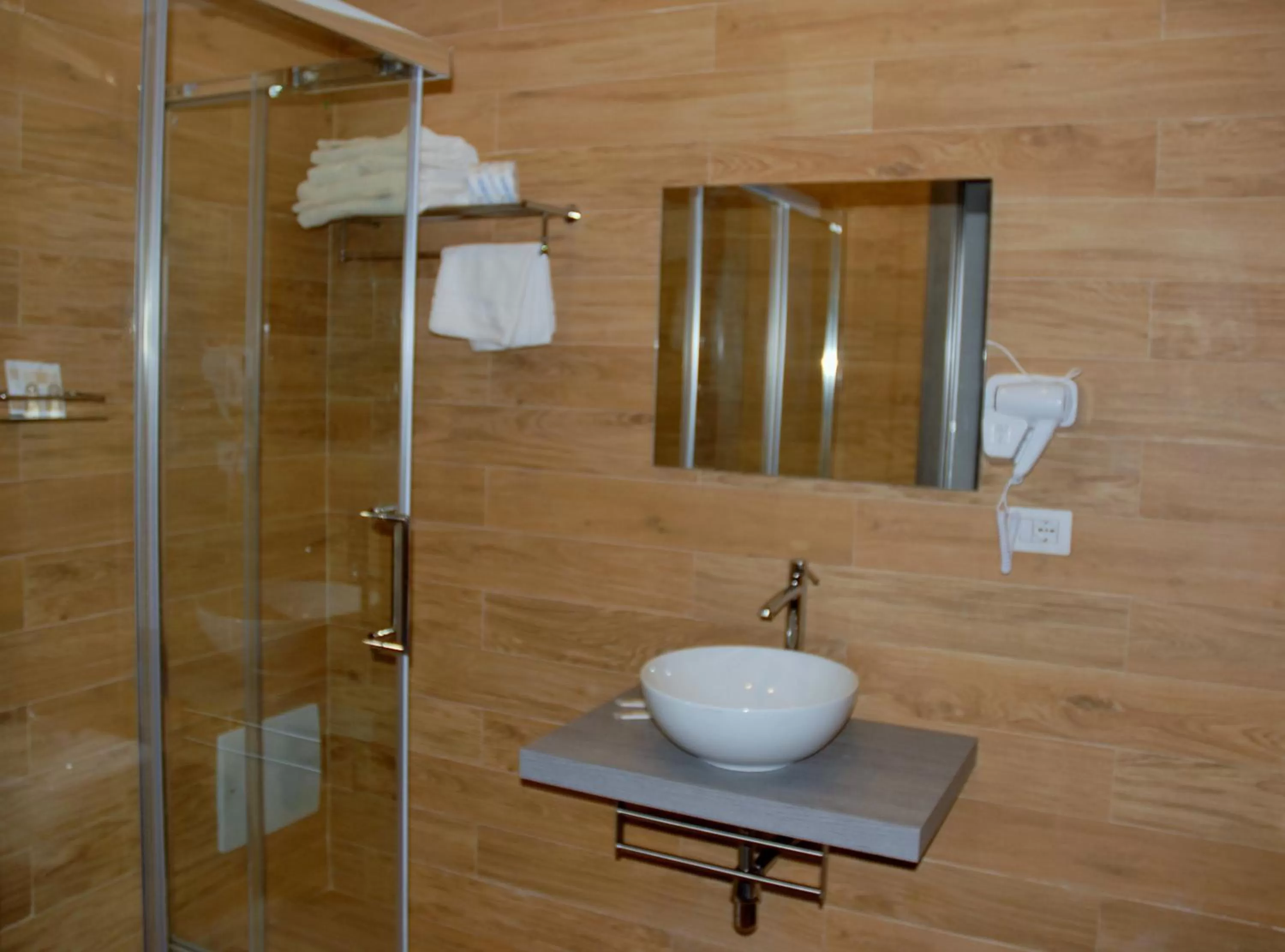 Bathroom in Academy Hotel