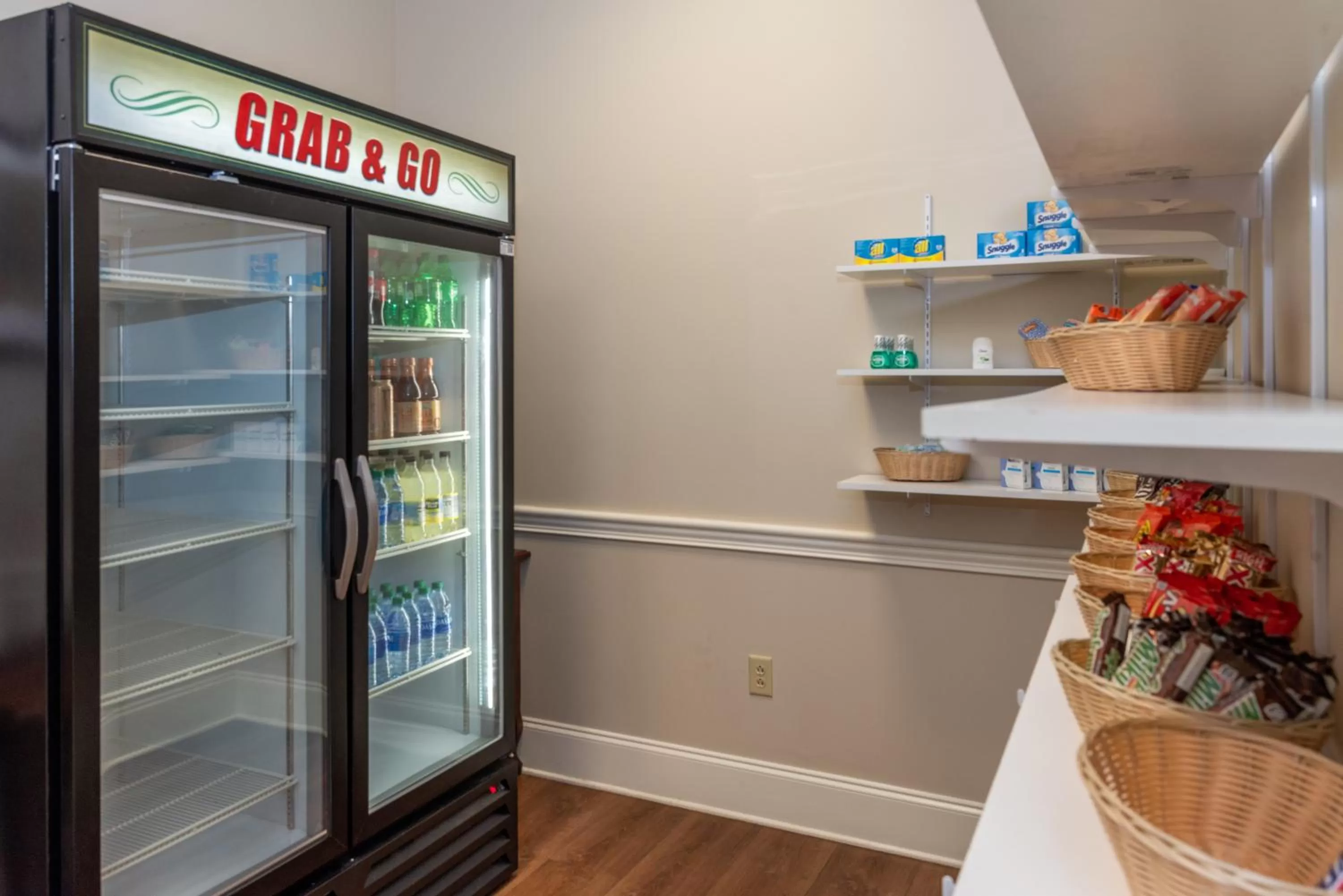 Food in Chateau Saint Denis Hotel