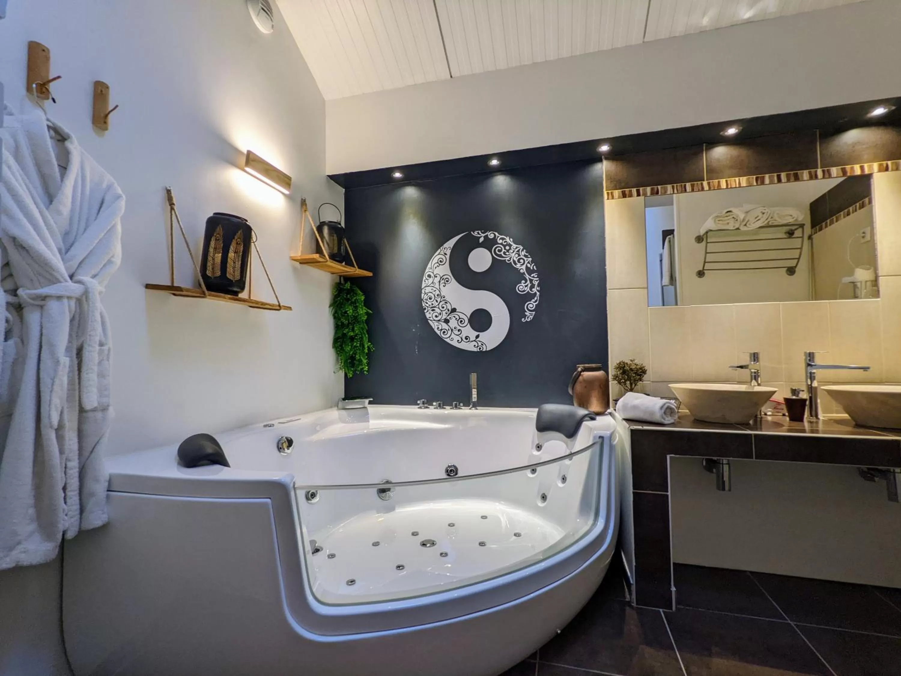 Bathroom in Chambres d'Hôtes La Filature