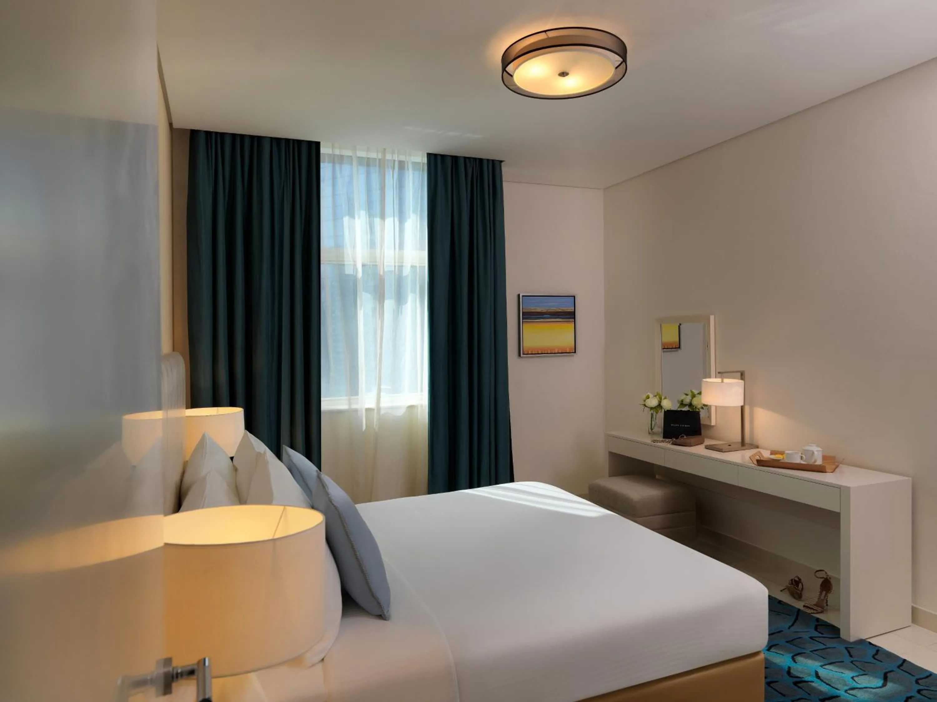 Bed in DAMAC Maison Cour Jardin