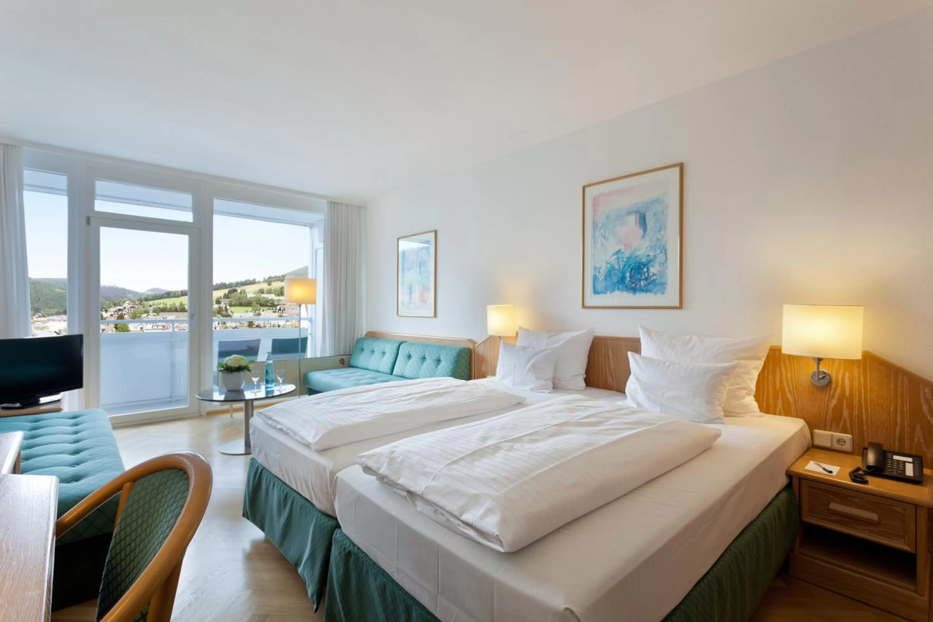 Photo of the whole room, Bed in Sauerland Stern Hotel