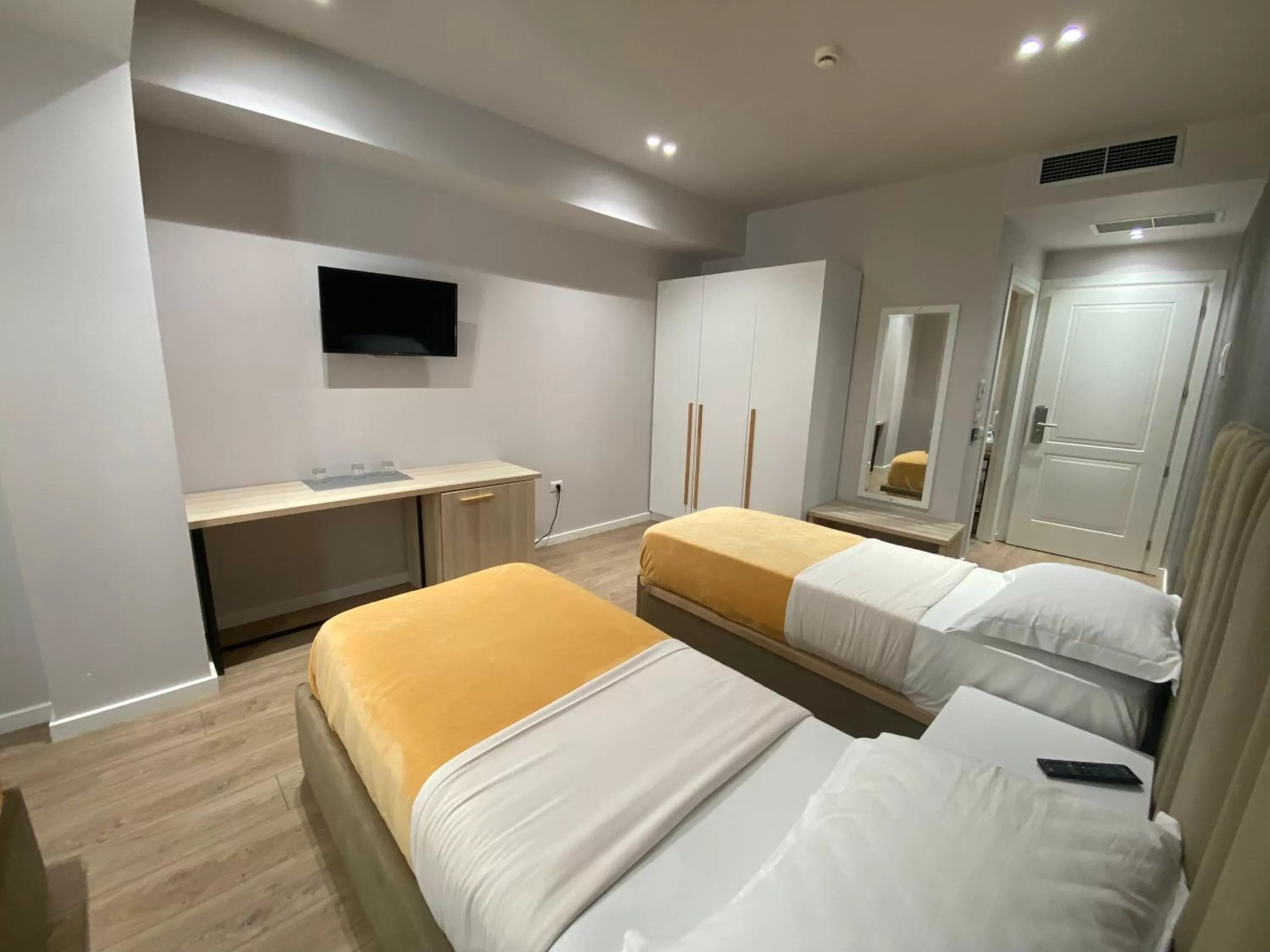 Bedroom, Bed in Hotel Alion