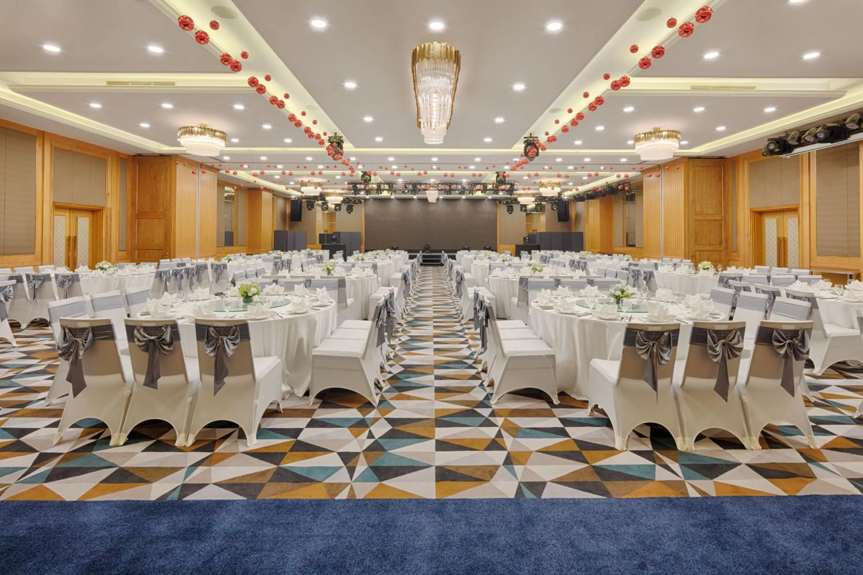 Meeting/conference room in Vinpearl Beachfront Nha Trang