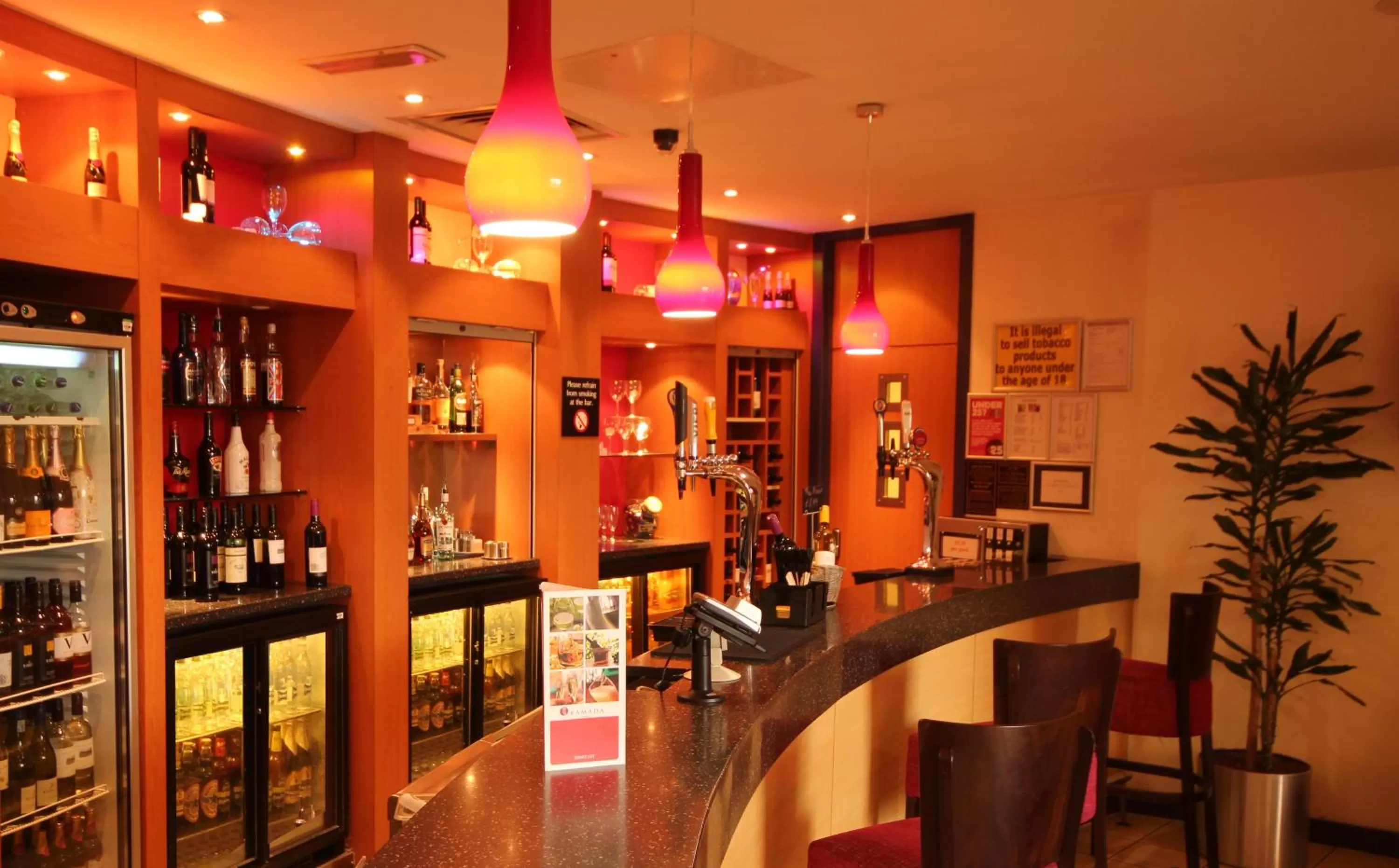 Lounge or bar in Ramada London North