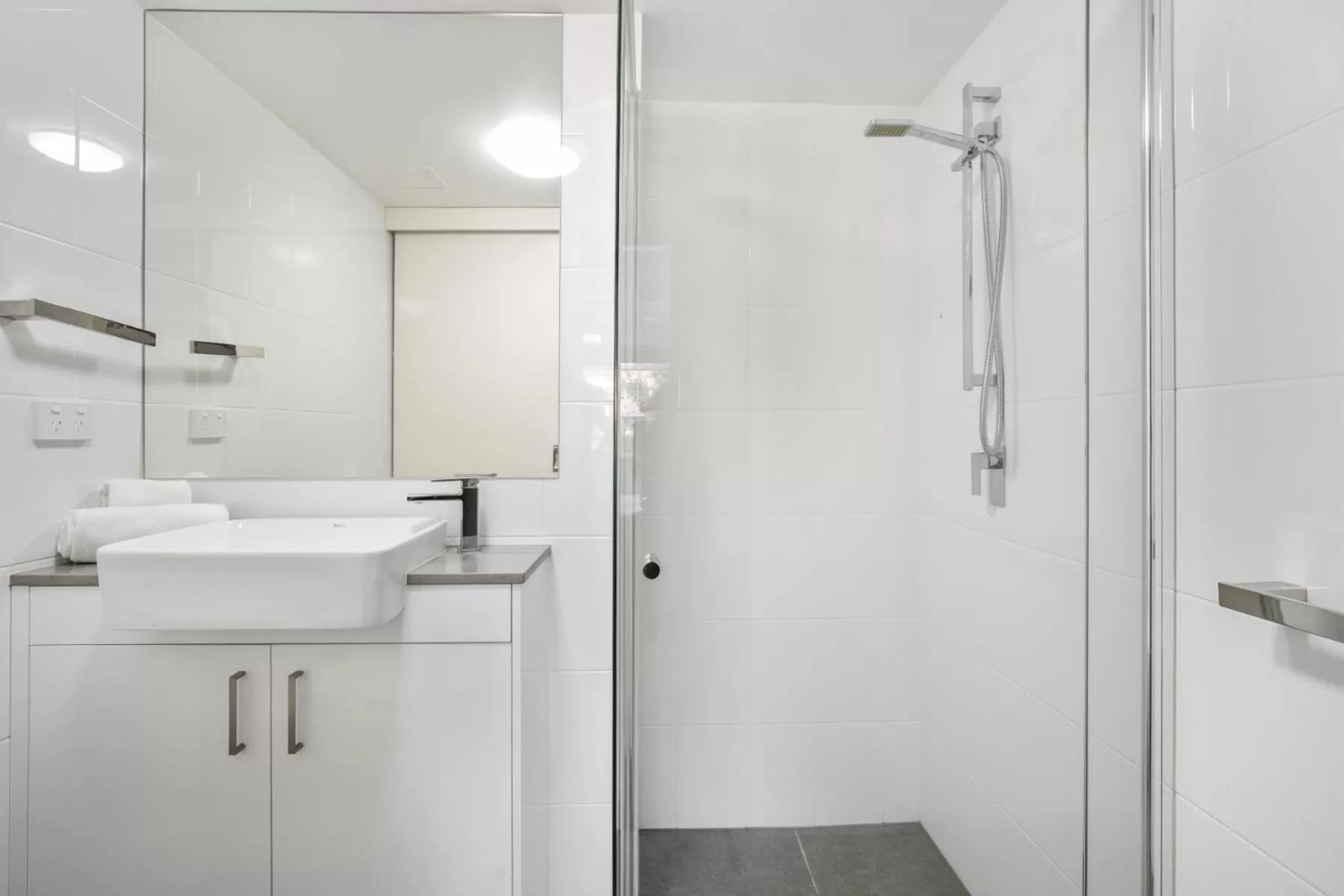 Shower in Kirra Palms Holiday Apartments