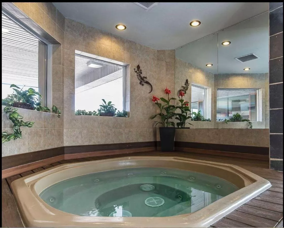  in Wyndham Garden Medicine Hat Conference Center