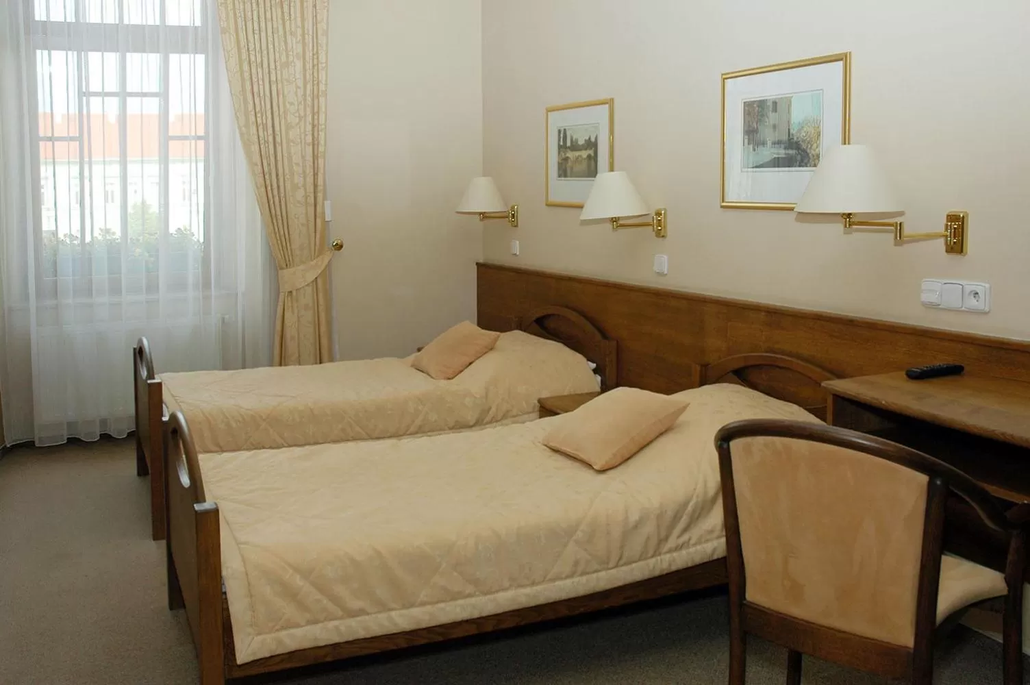 Bed in Hotel Restaurant Modrá Hvězda