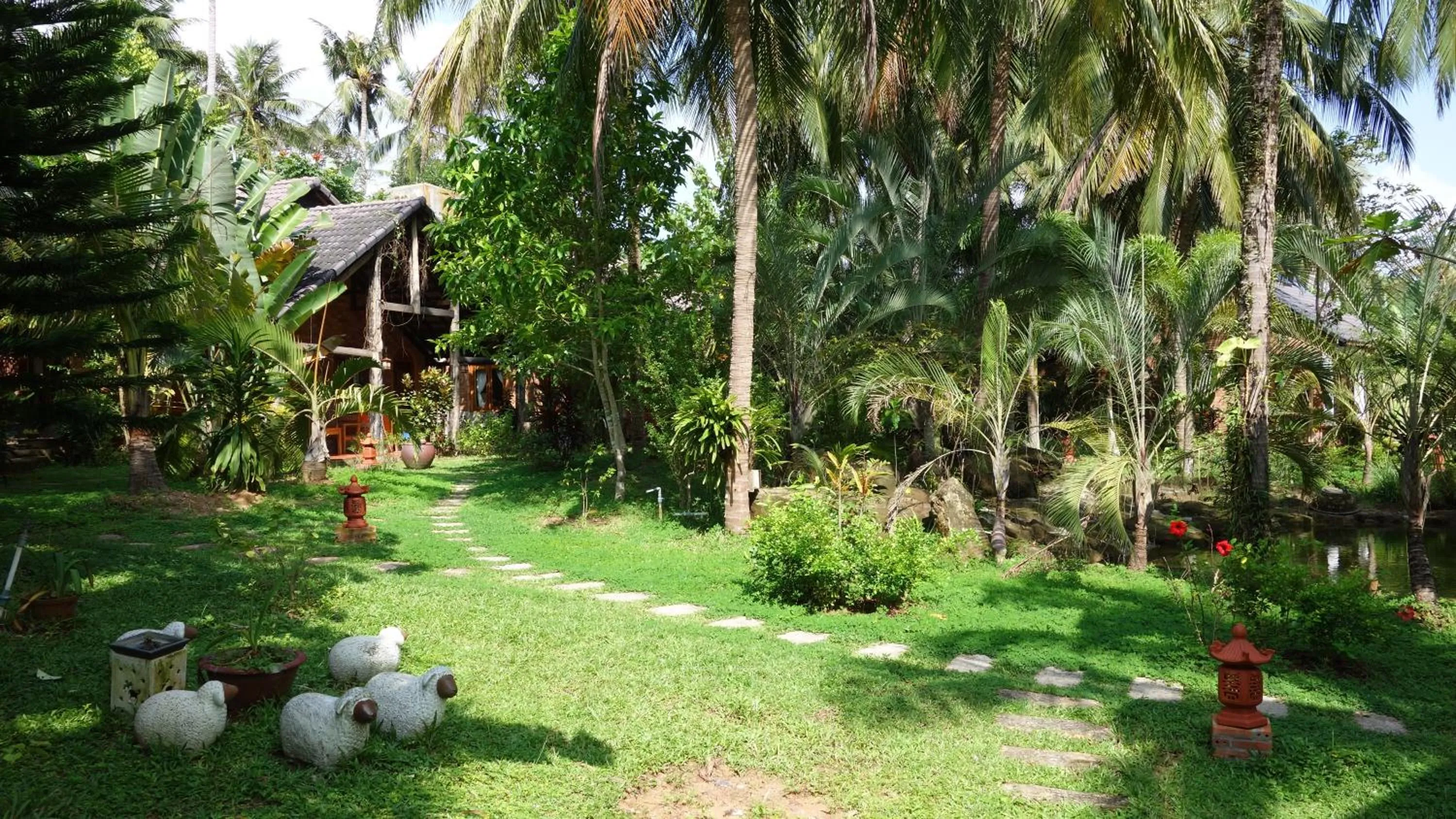 Garden in Coco Palm Beach Resort