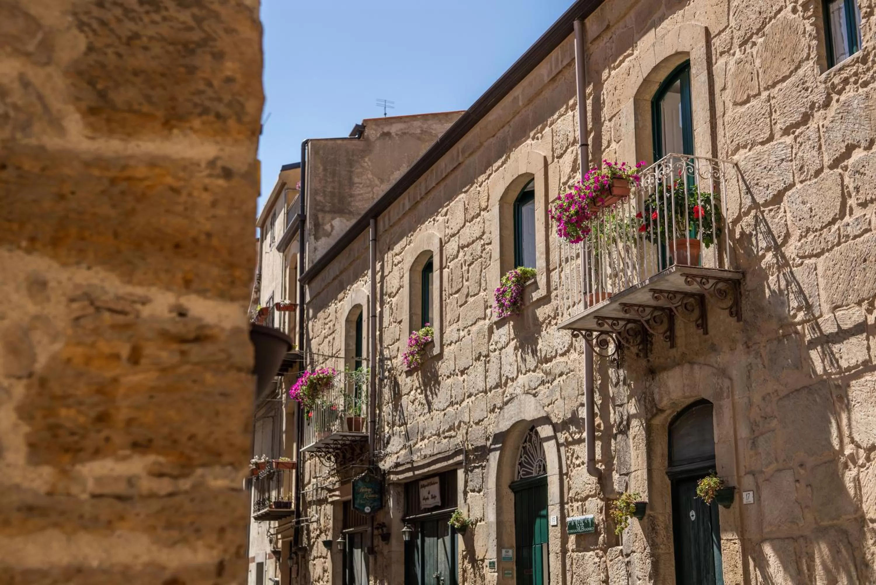 Property building in Bianko EcoChic