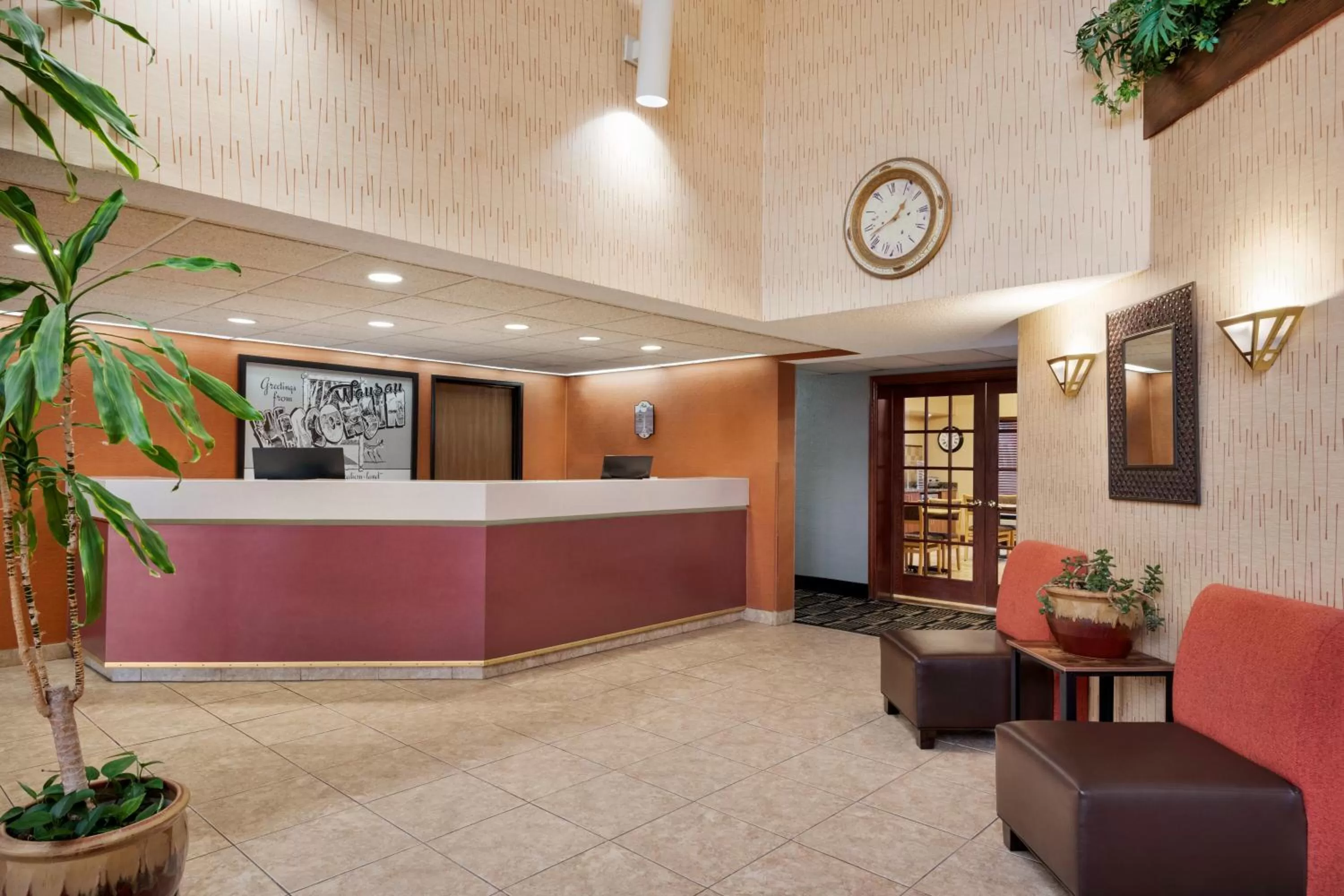 Lobby or reception in Super 8 by Wyndham Wausau