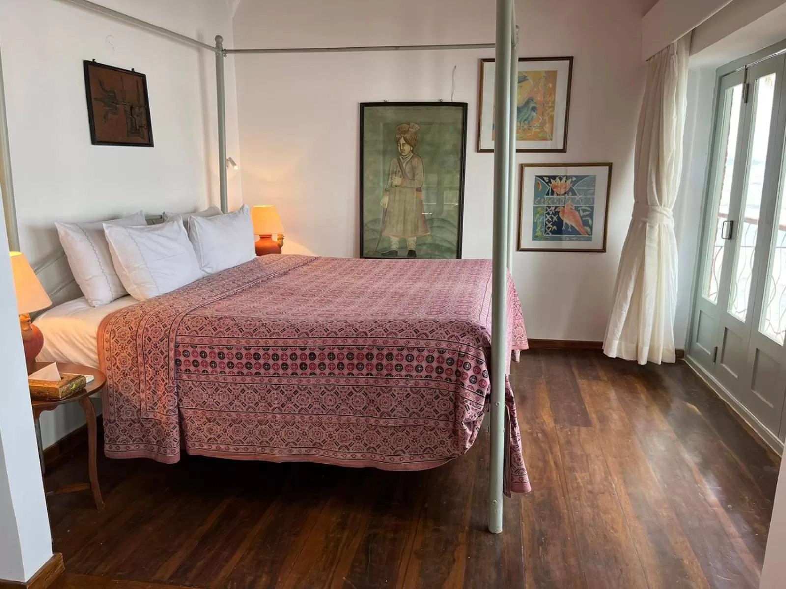 Bed in Ahilya By The Sea