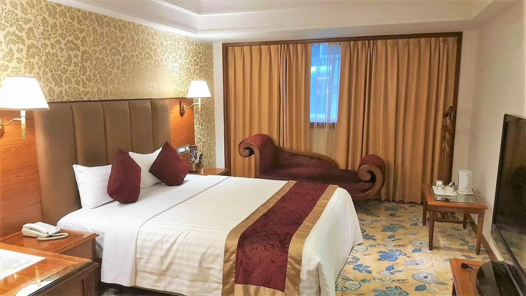 bunk bed, Bed in Chyuan Du Spring Resort