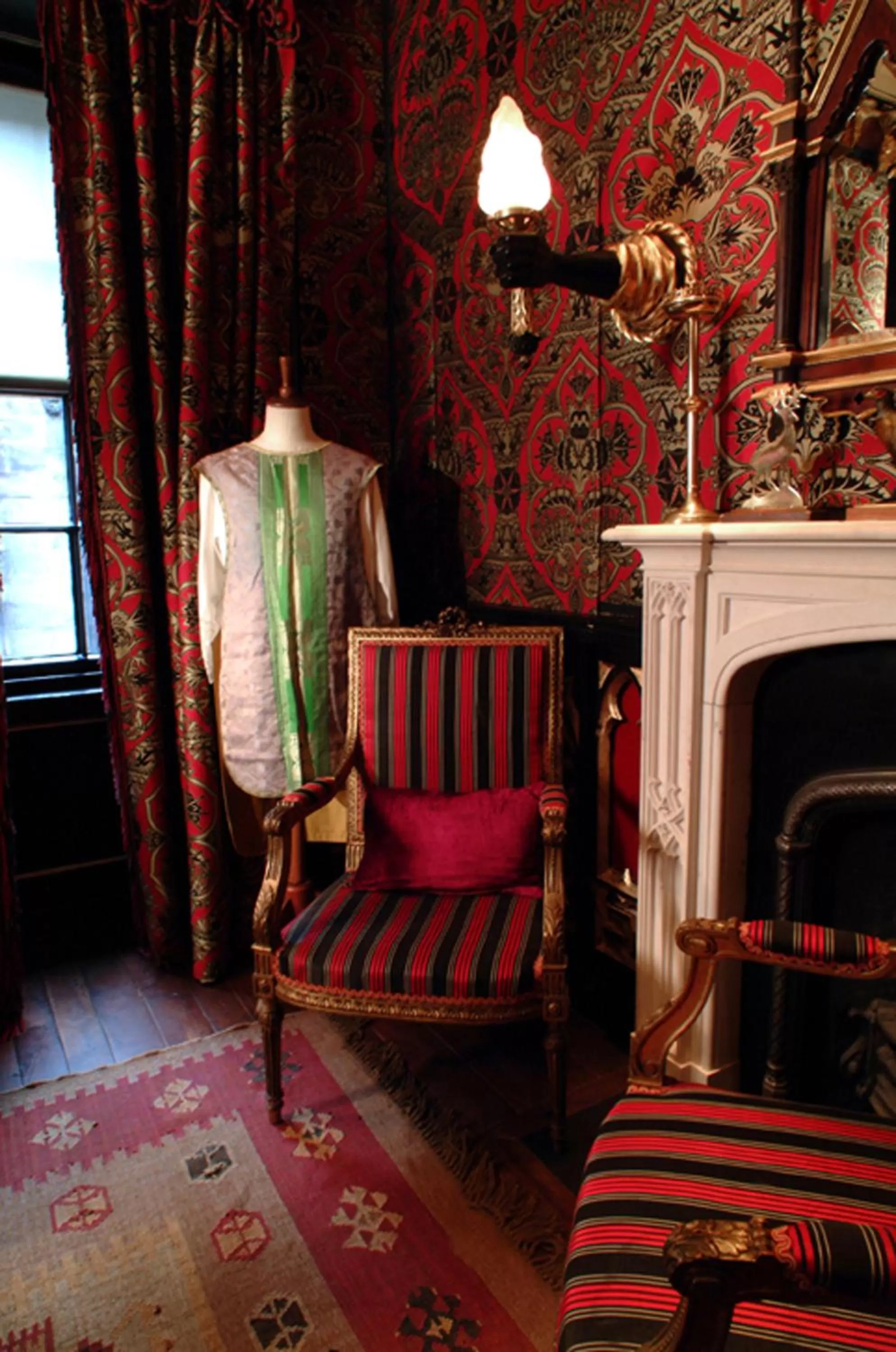 Living room in The Witchery by the Castle