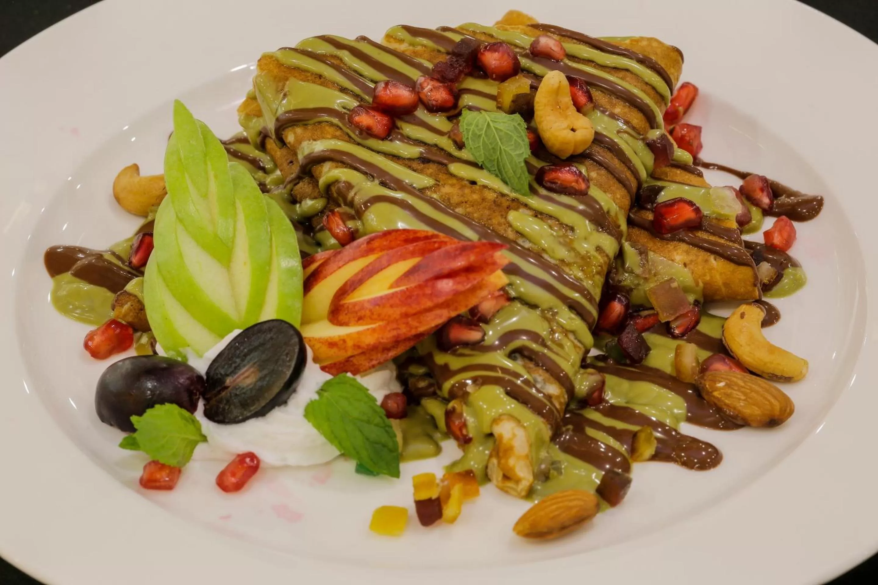 Food close-up in فندق جولدن نايت Golden Night Hotel