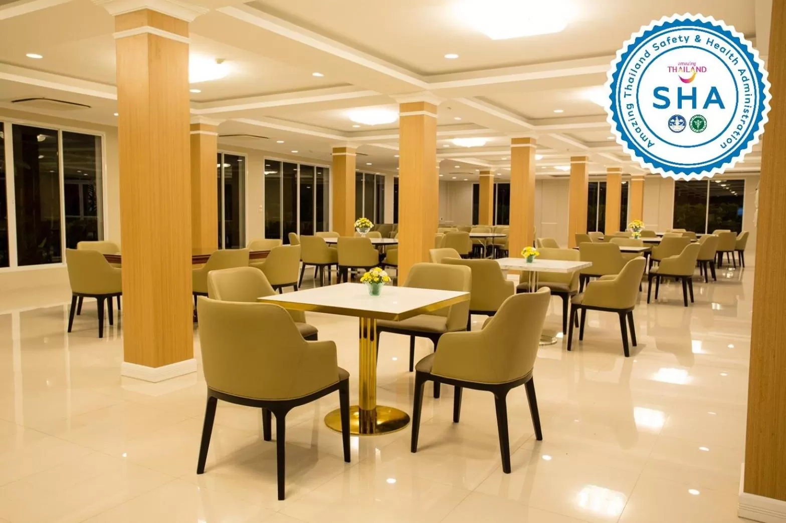 Restaurant/places to eat in S Bangkok Hotel, Navamin