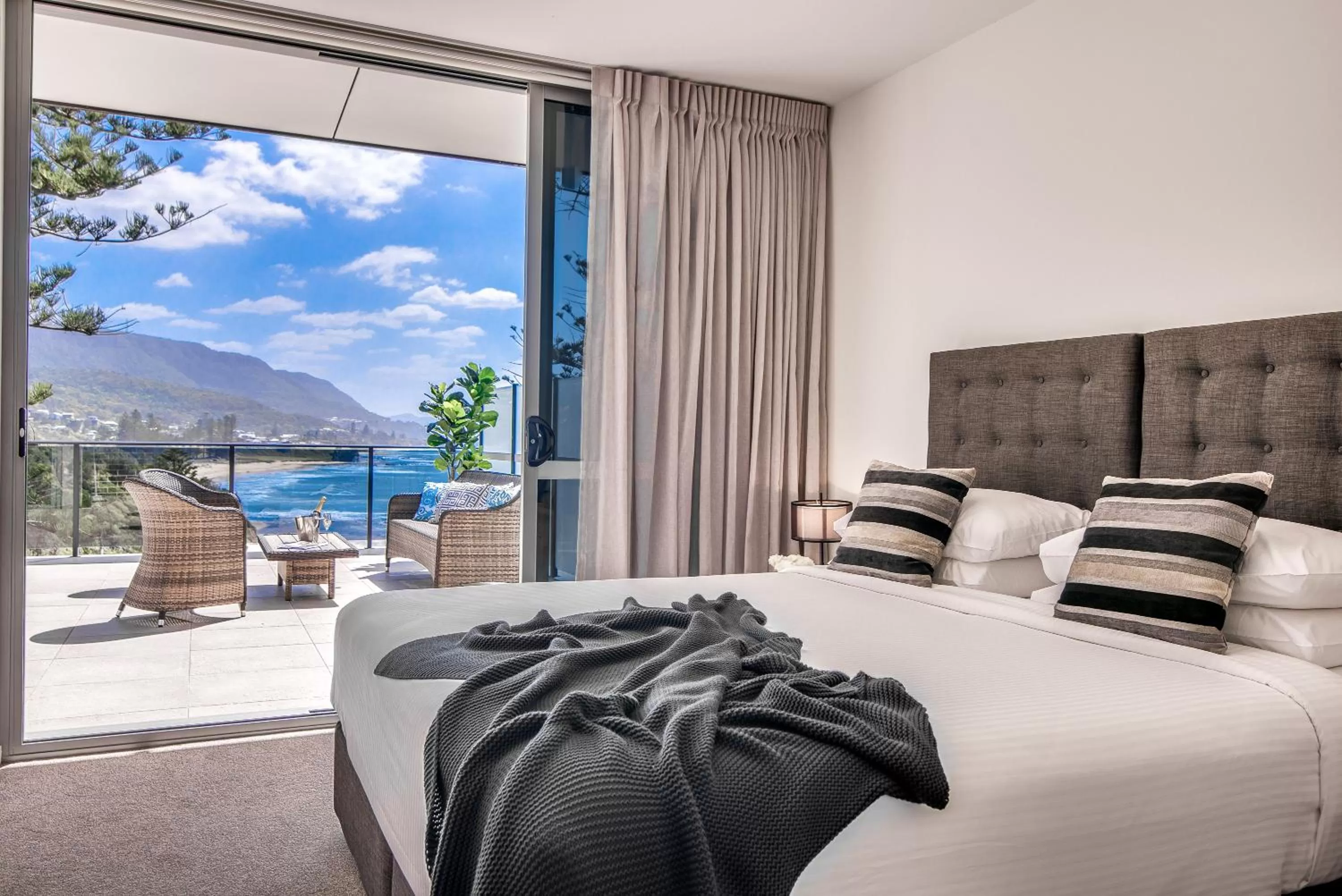 Bed in Headlands Austinmer Beach