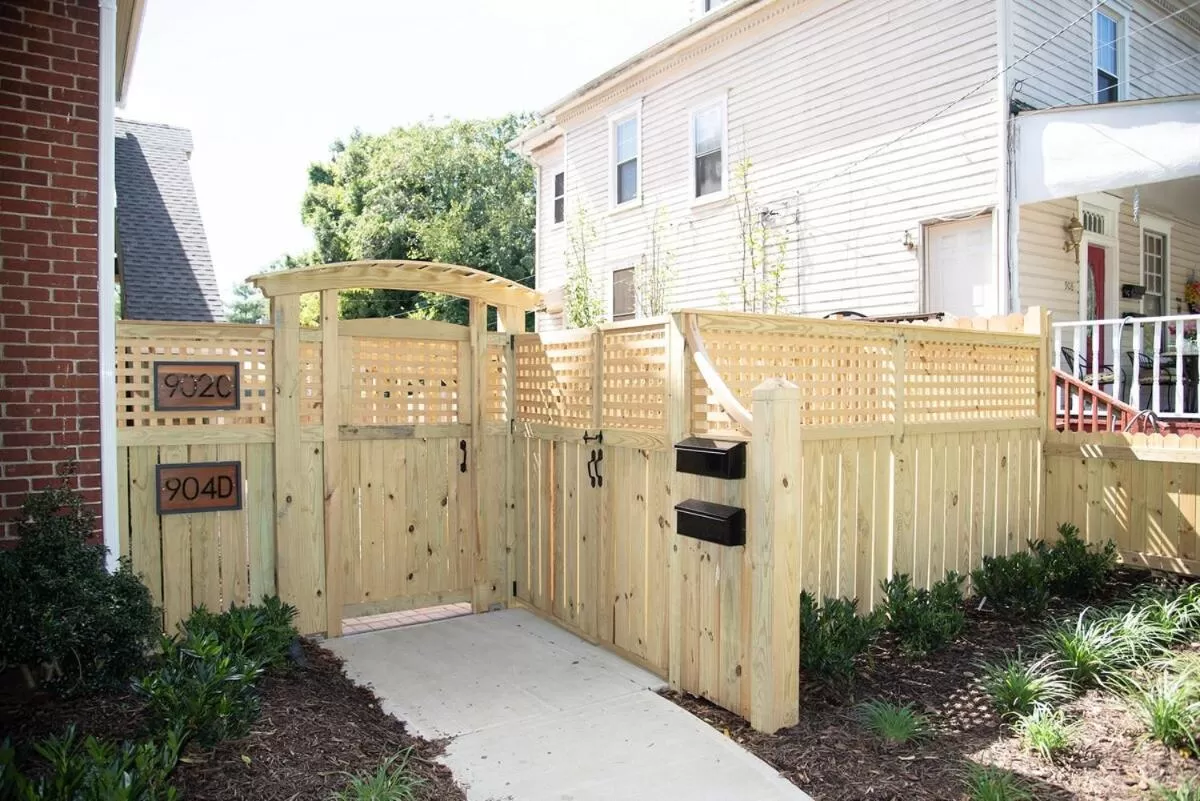 Property Building in The Railway Suite - The Historic Winona House