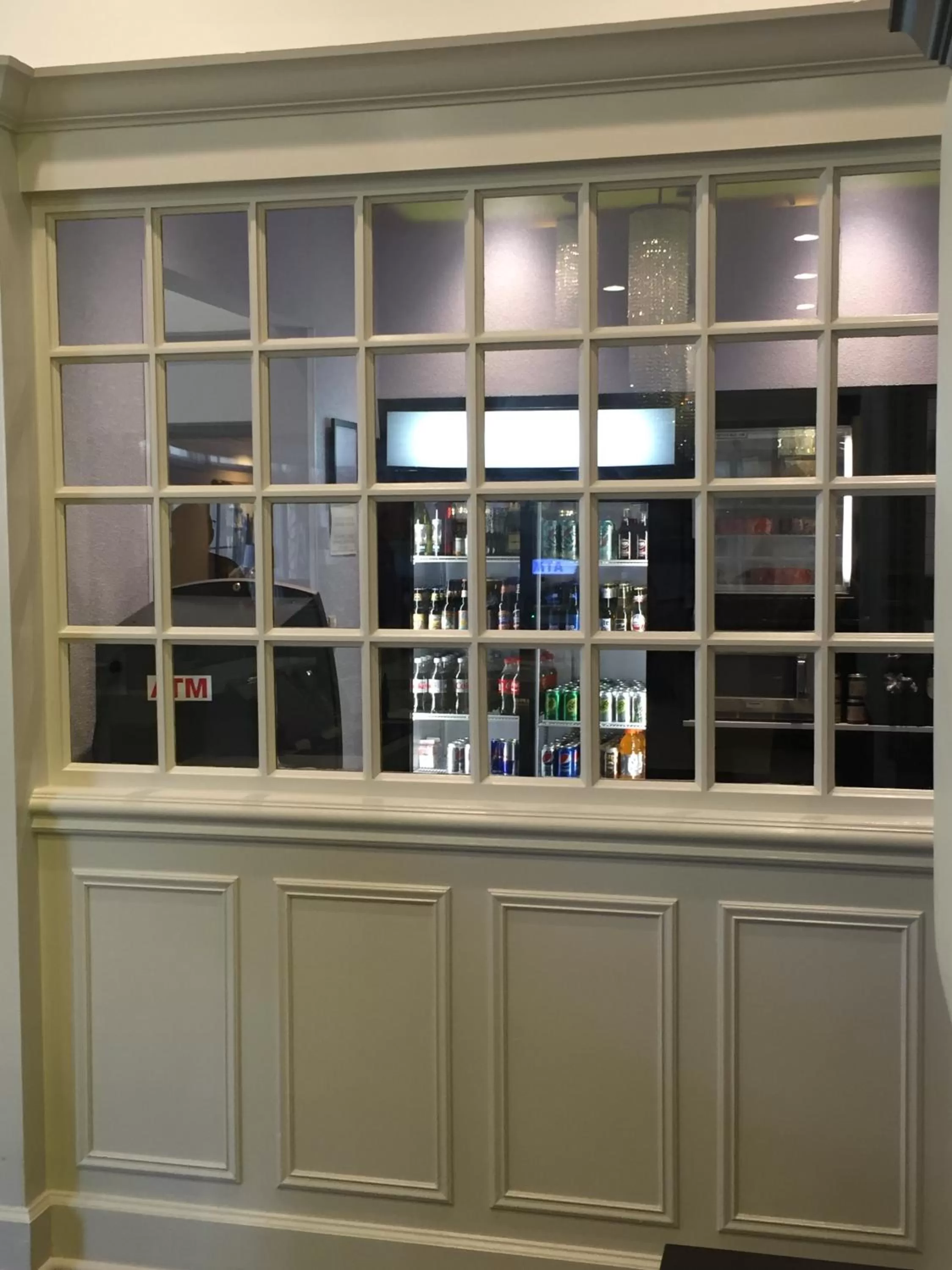 Lounge or bar in The Kensington Hotel