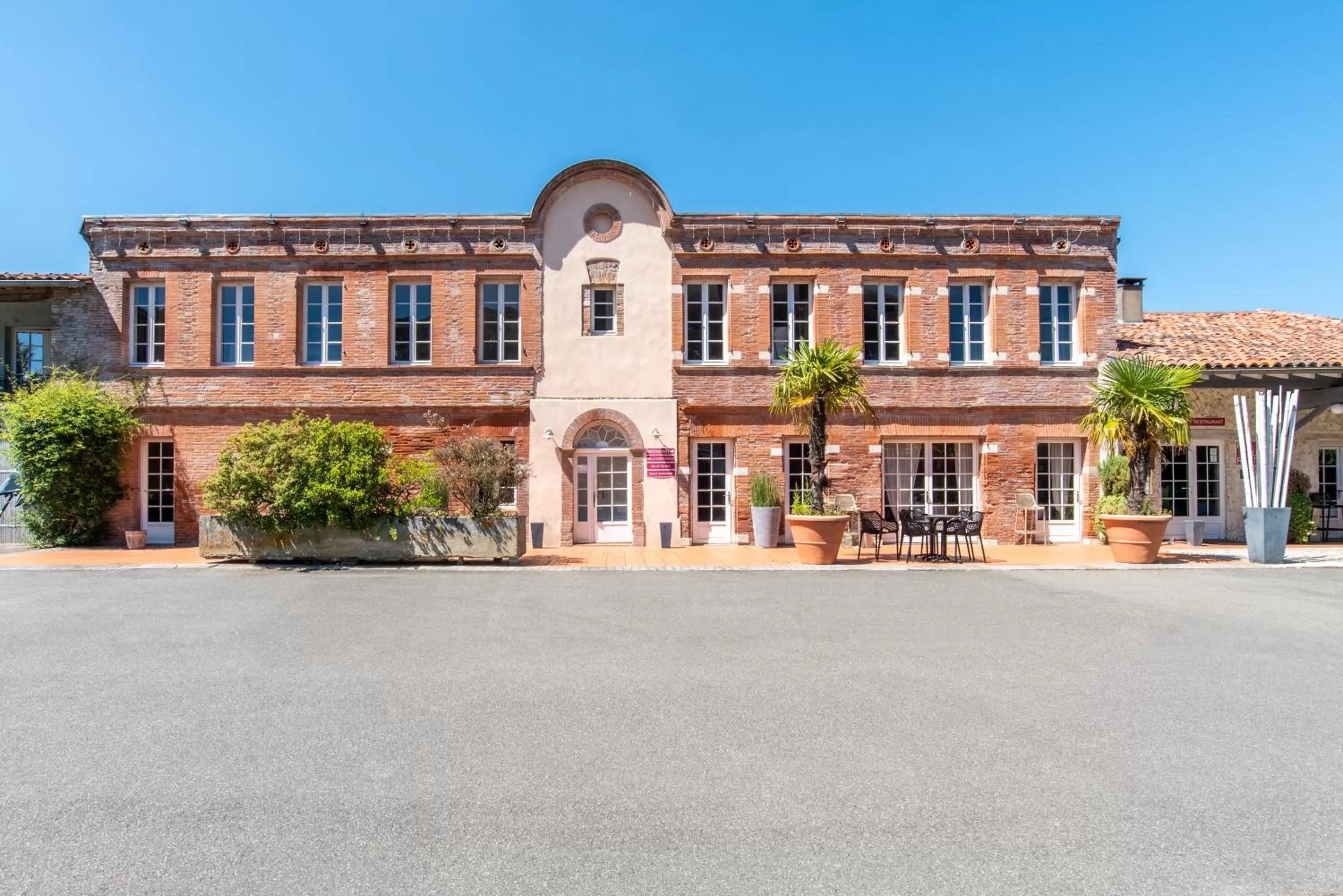 Restaurant/places to eat in Best Western Plus Le Canard sur le Toit