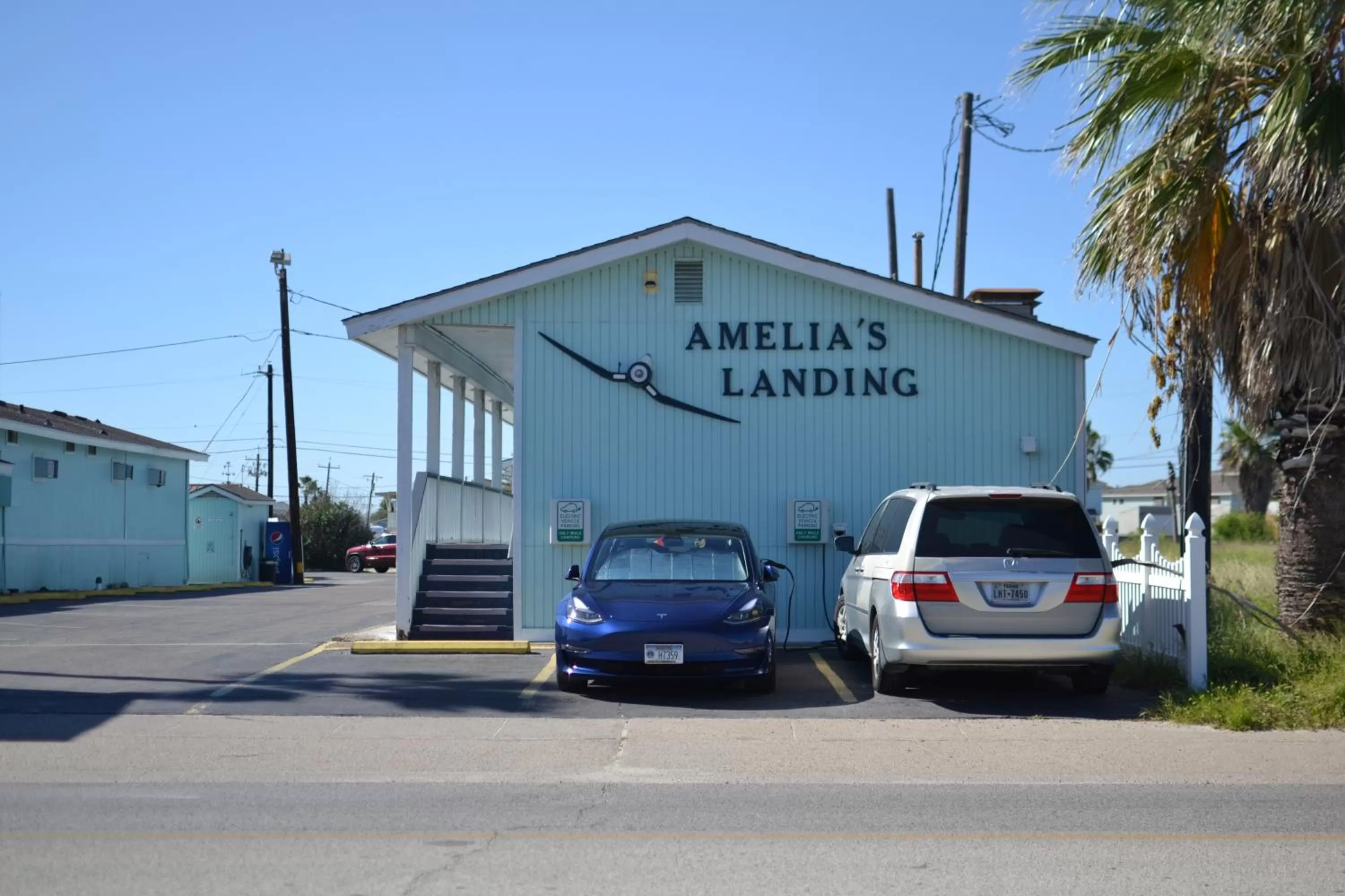 Property building in Amelia's Landing