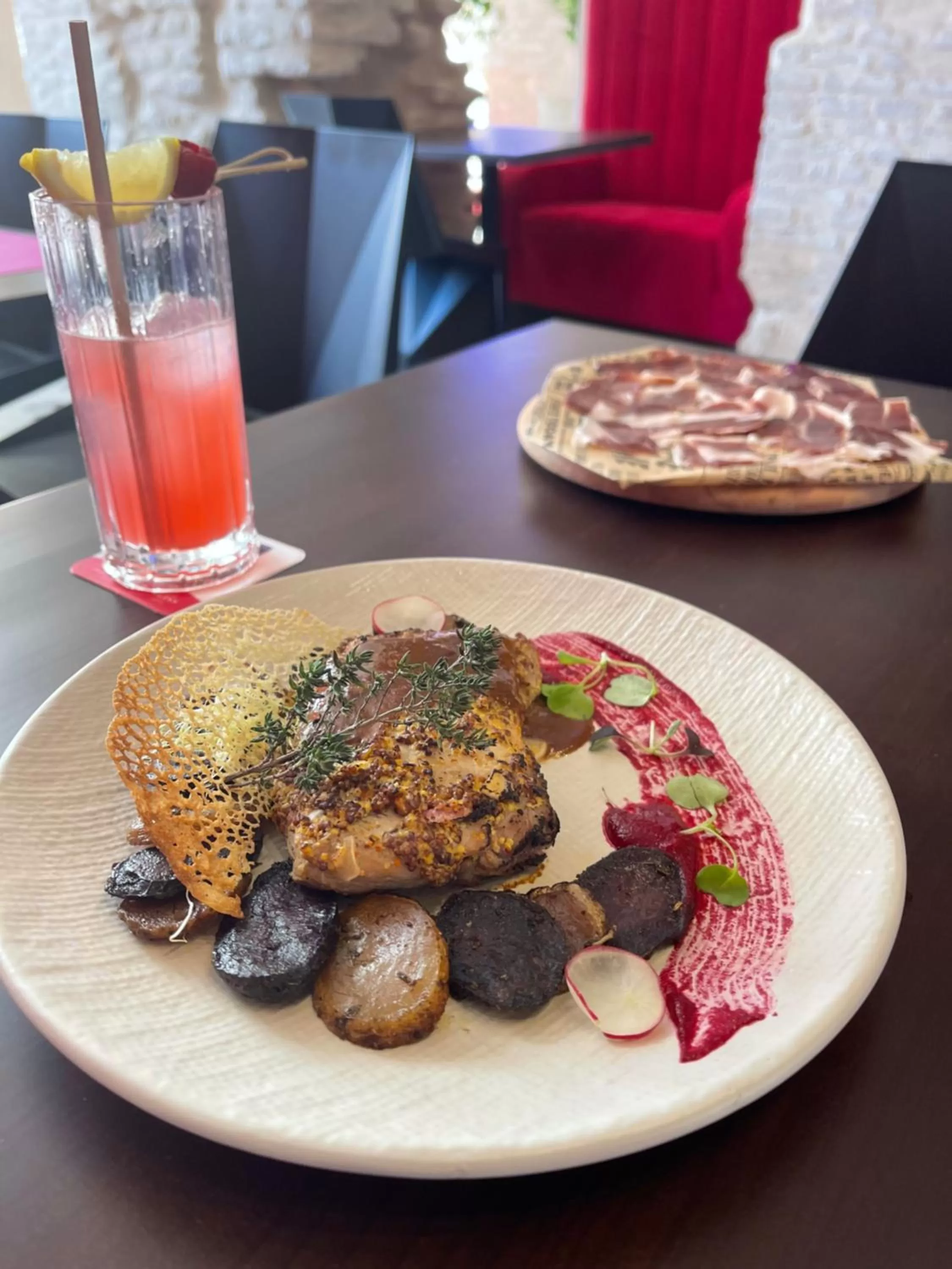 Restaurant/places to eat in Casa ART Sevilla