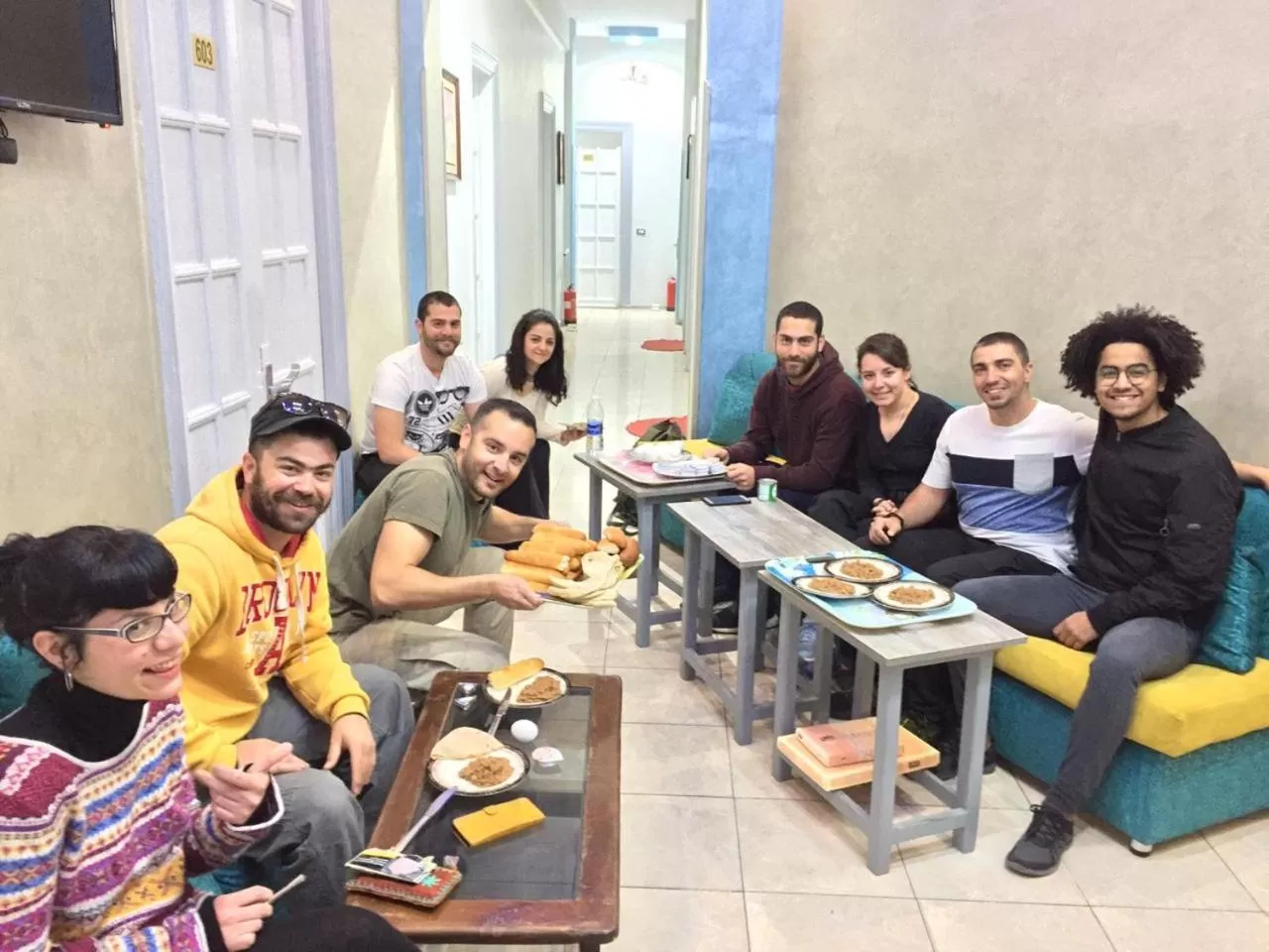 Restaurant/places to eat in Minerva Grand Boutique