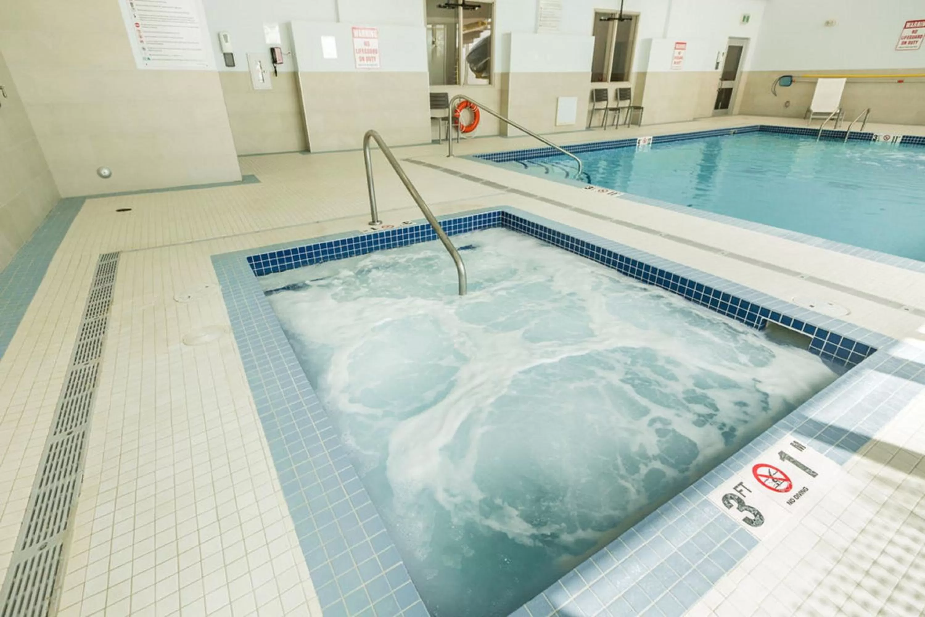 Swimming pool in Holiday Inn Express & Suites Edmonton N - St Albert by IHG