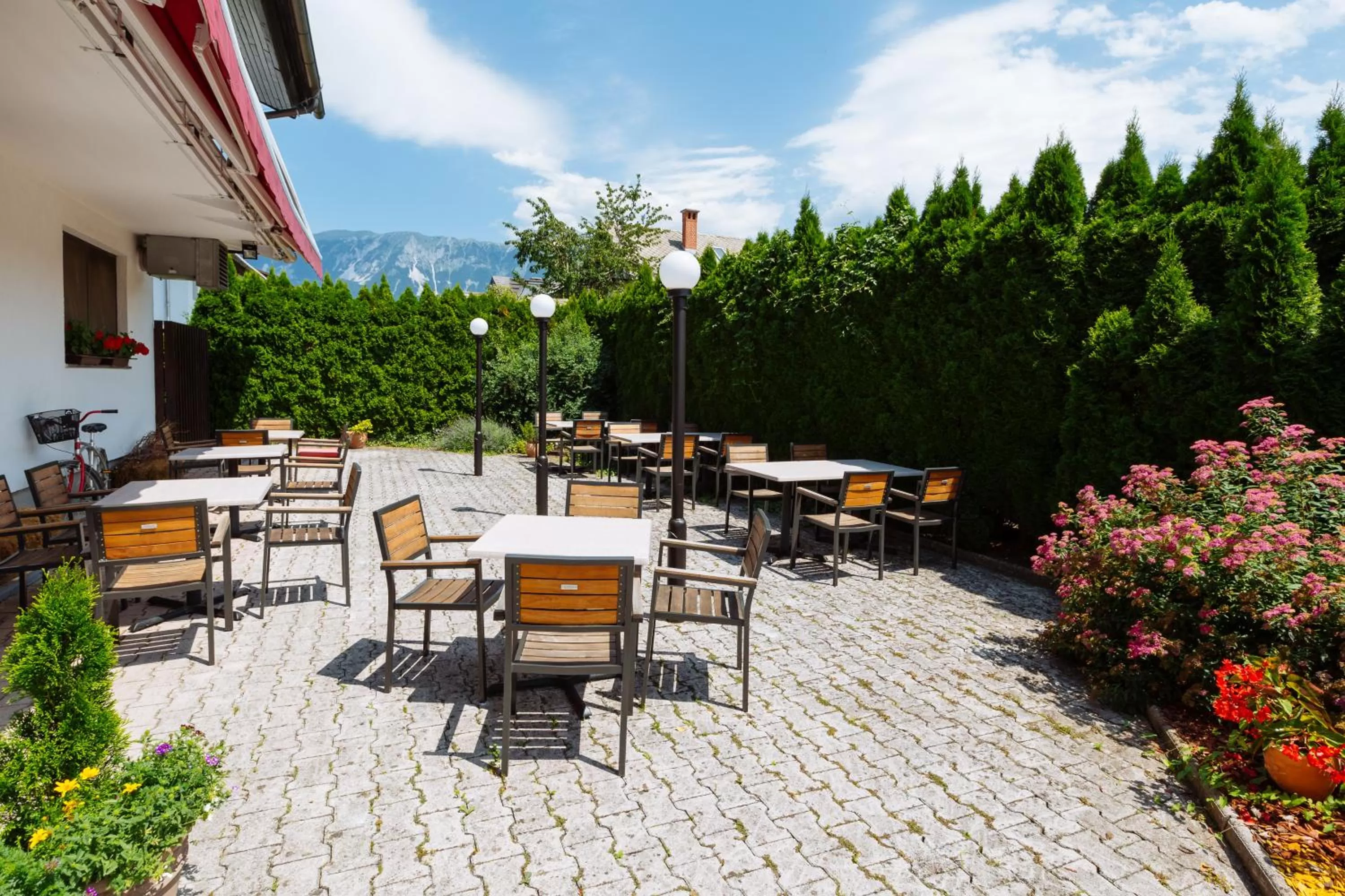 Balcony/Terrace, Restaurant/Places to Eat in Hotel GH Kolinska
