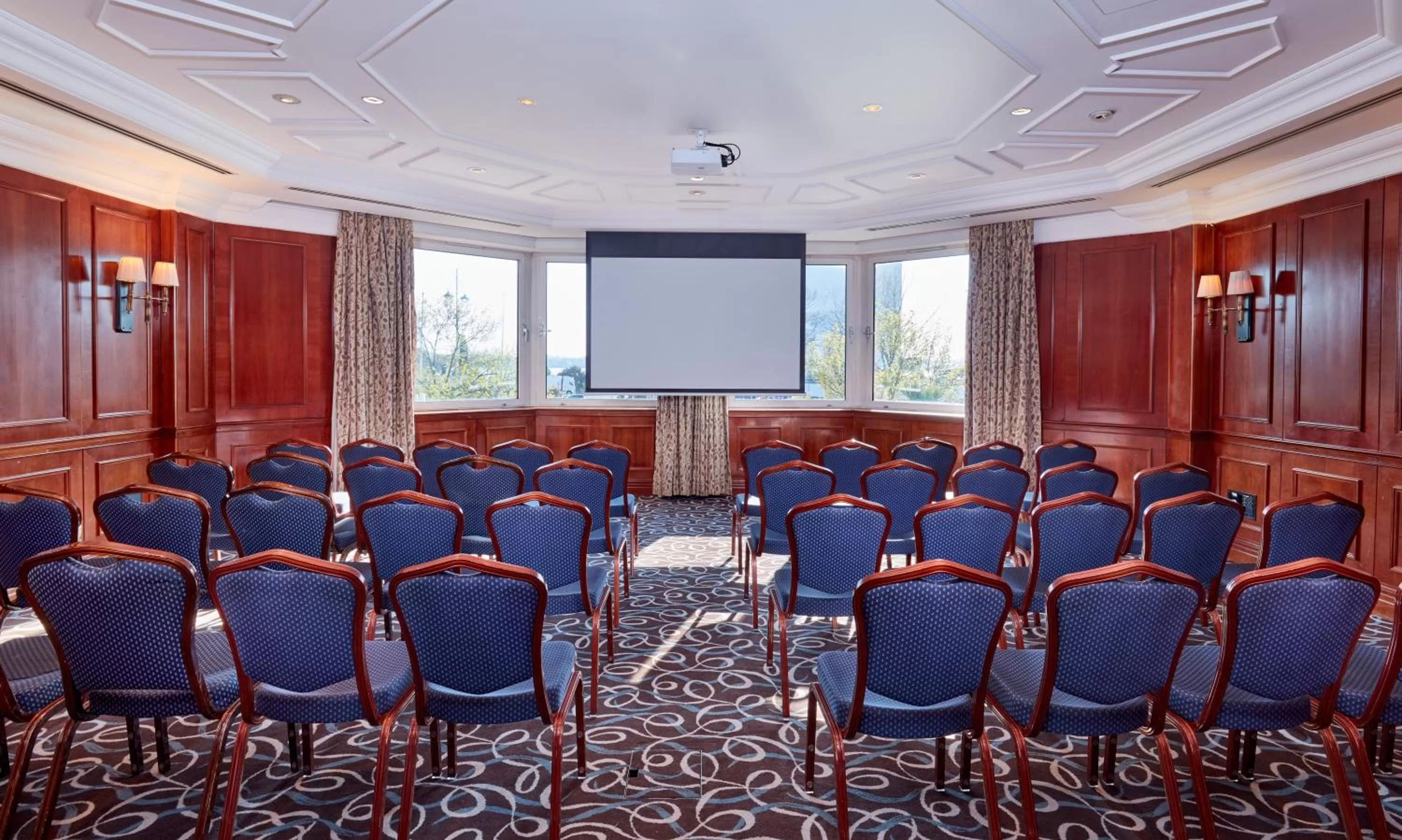 Meeting/conference room in Leonardo Royal Southampton Grand Harbour
