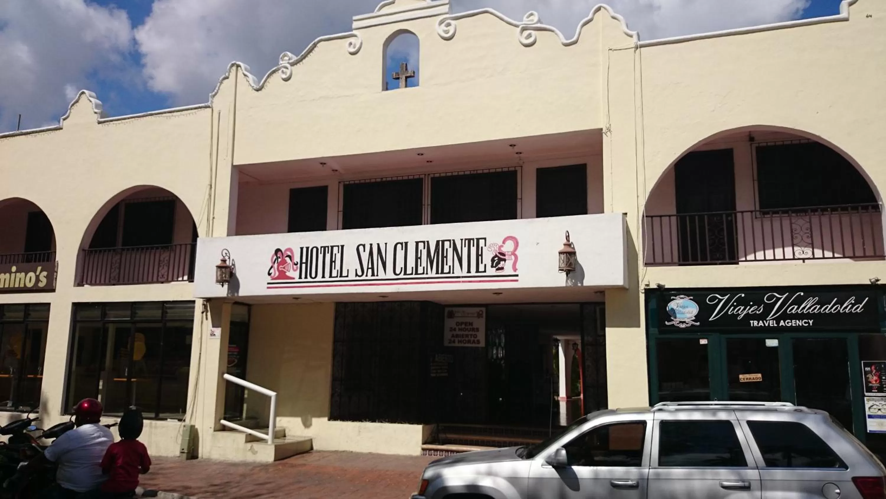 Property building in Hotel San Clemente