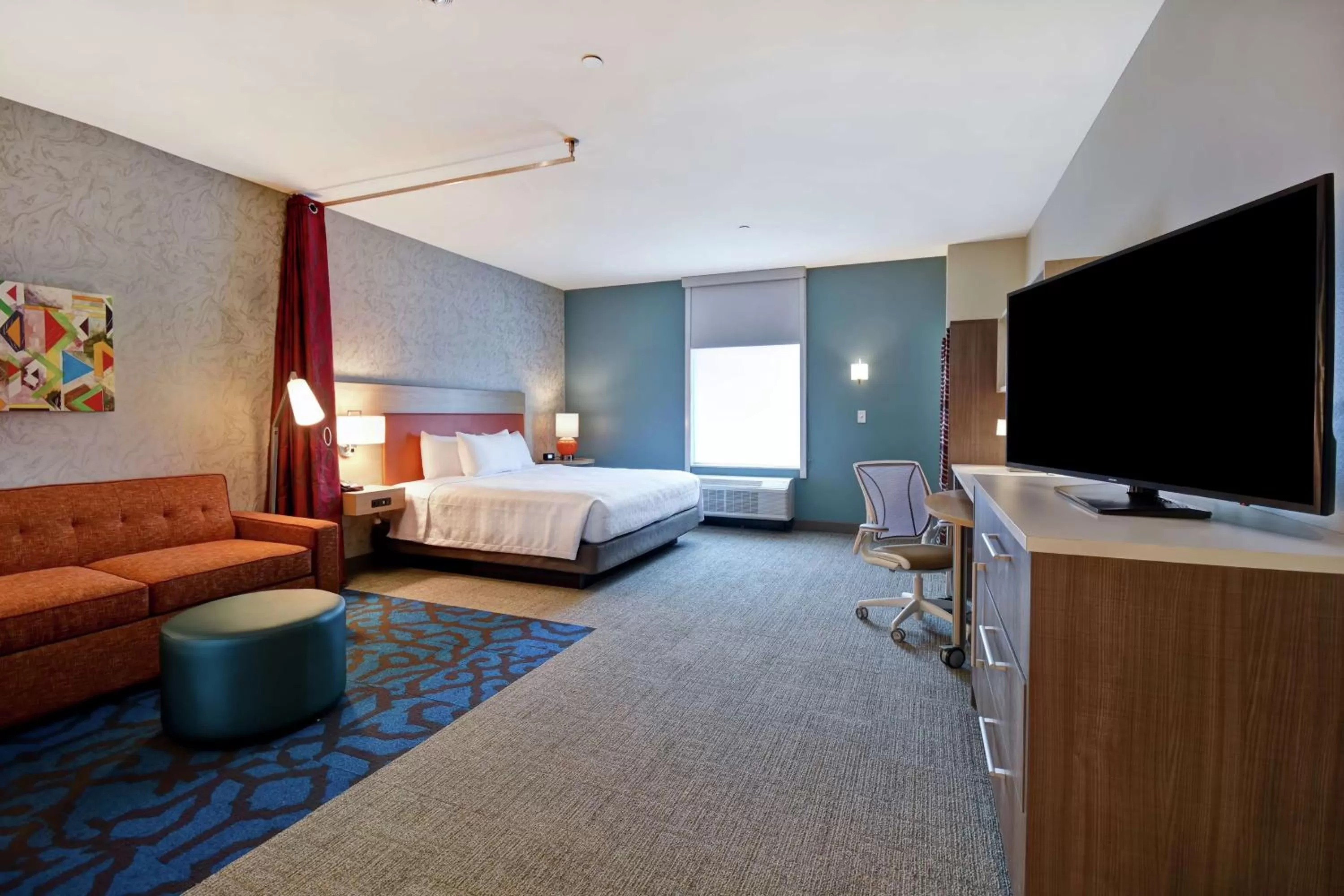 Bedroom, Bed in Home2 Suites by Hilton Harvey New Orleans Westbank