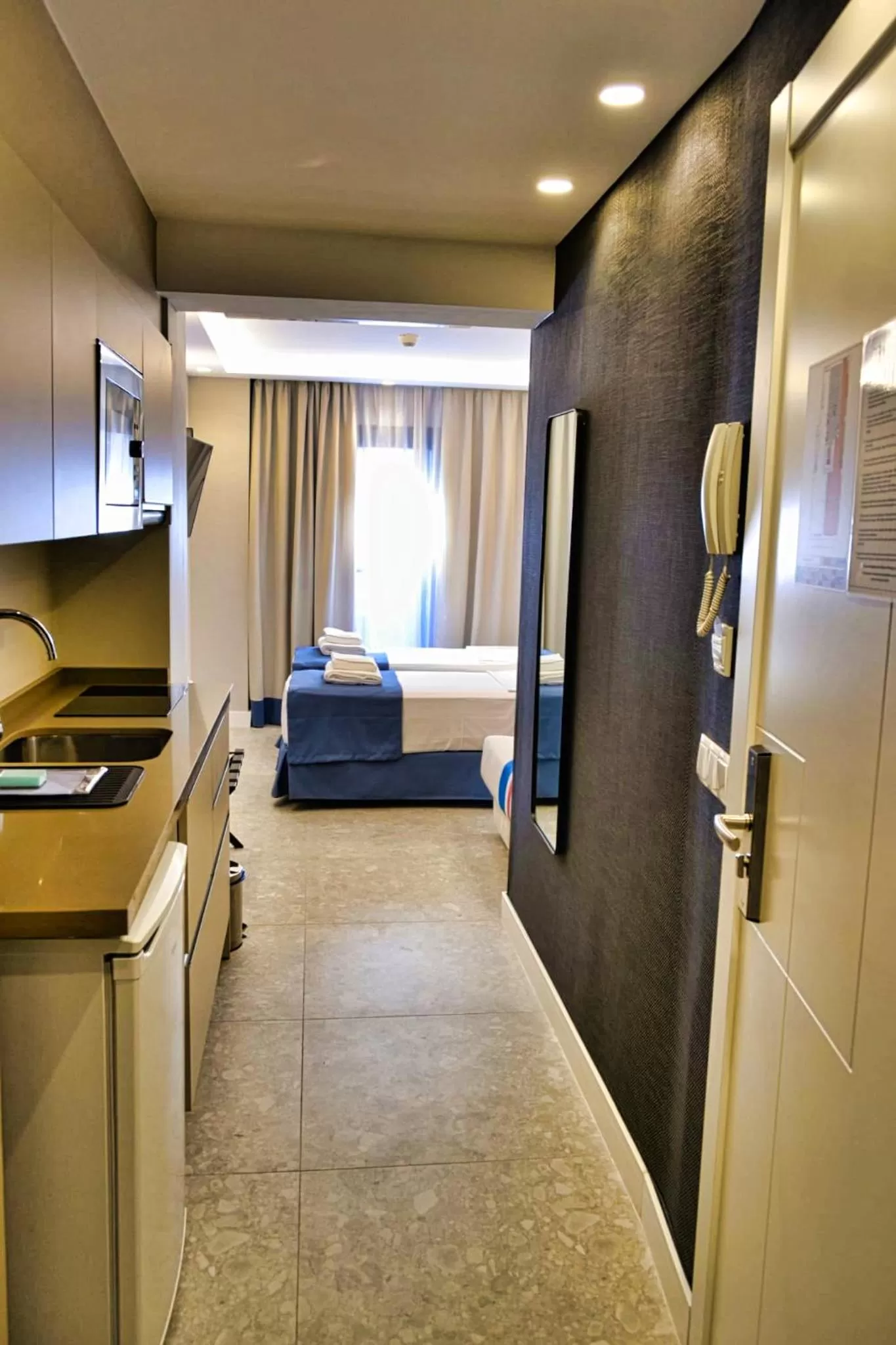 Photo of the whole room, Bed in Posidonia Aparthotel