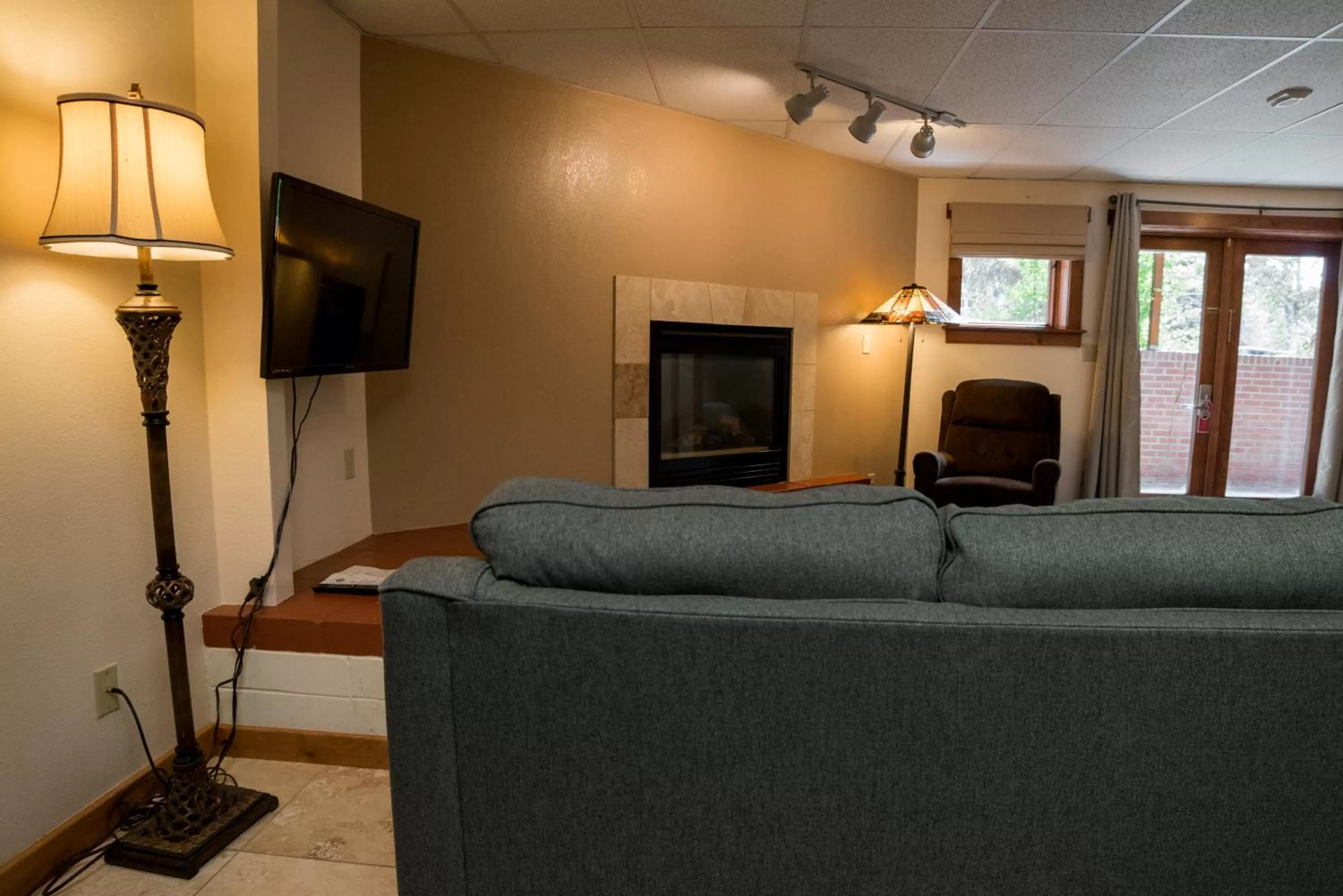 Living room in Silver Moon Inn