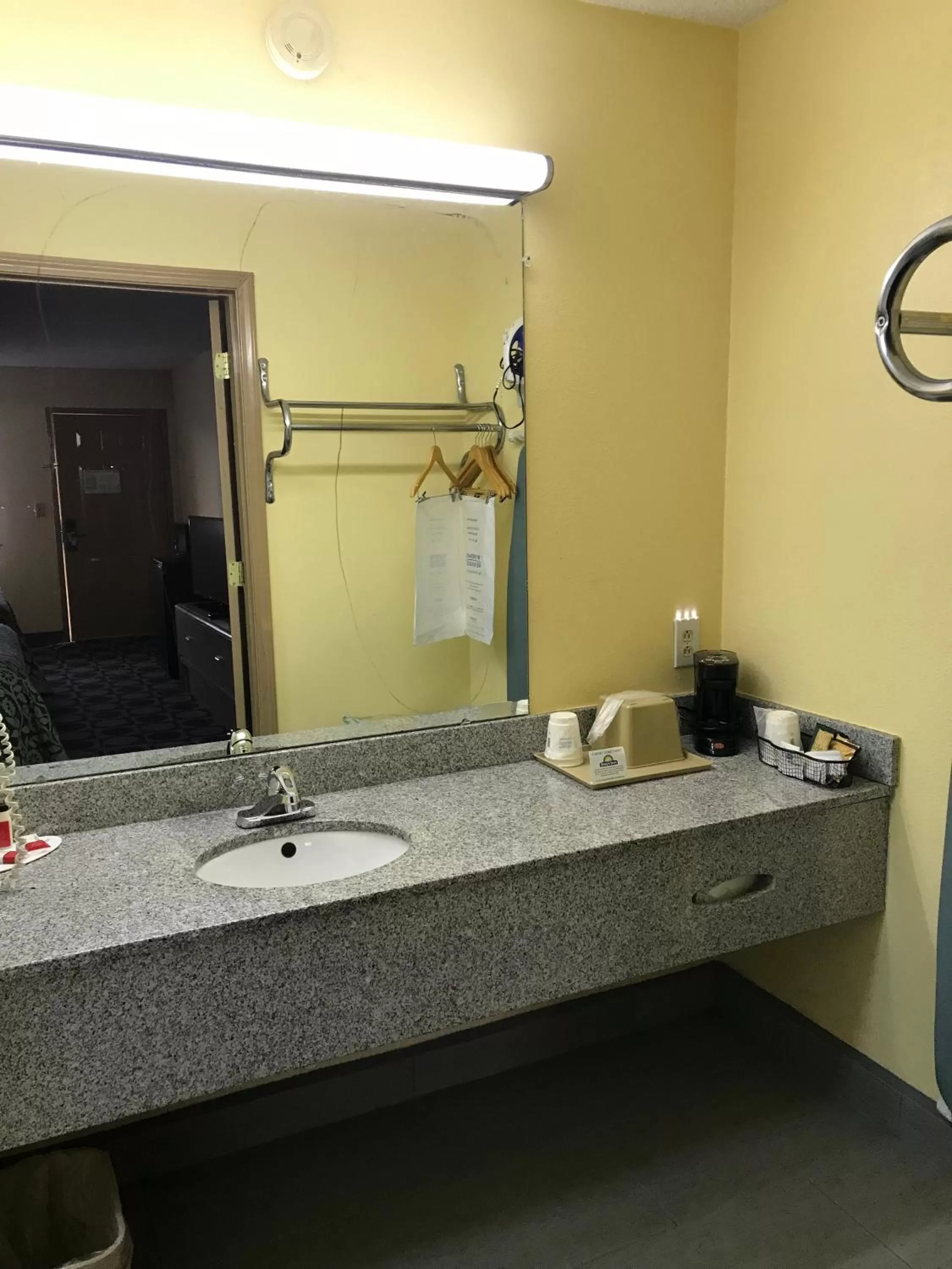Bathroom in Days Inn by Wyndham Byron
