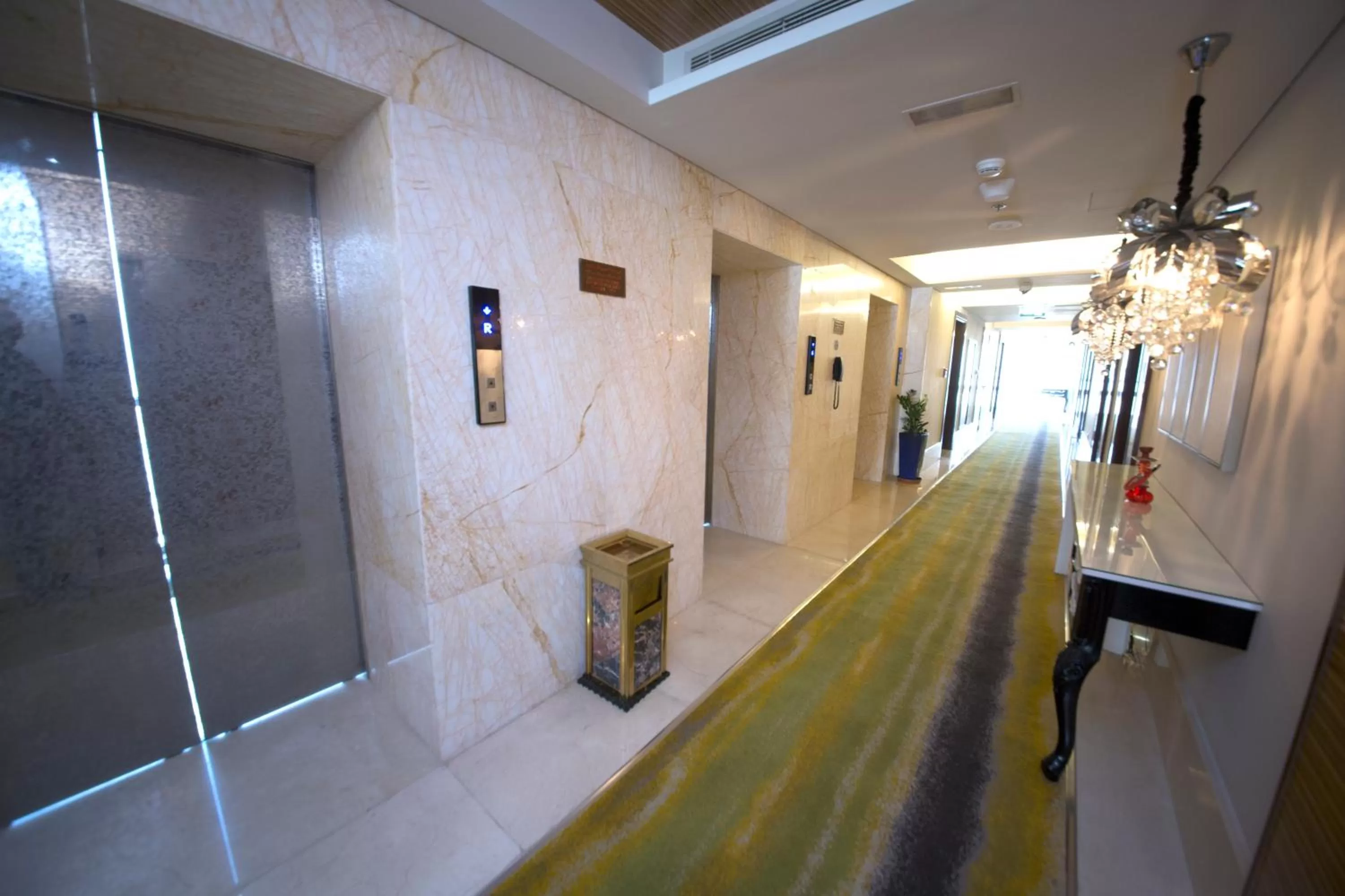 Decorative detail in Best Western Plus Pearl Creek