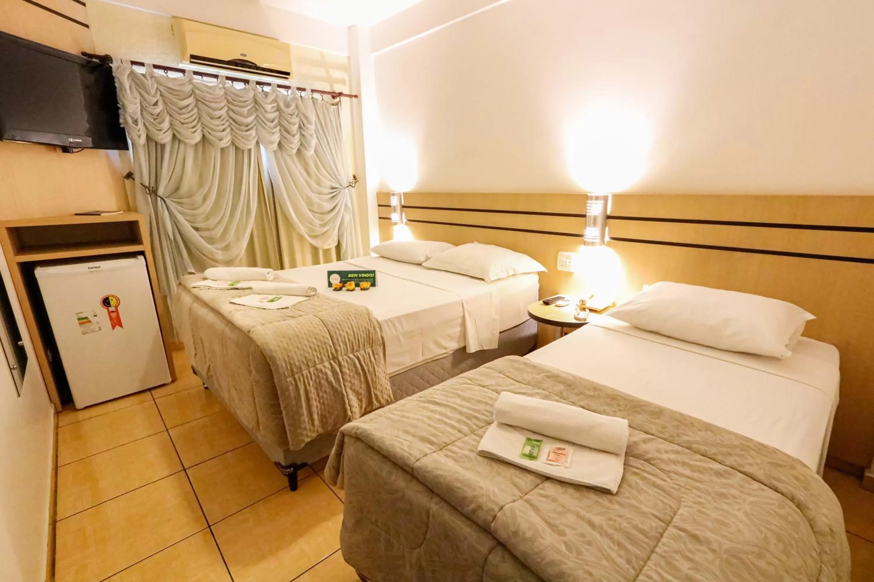 Photo of the whole room, Bed in Hotel Villa Quati