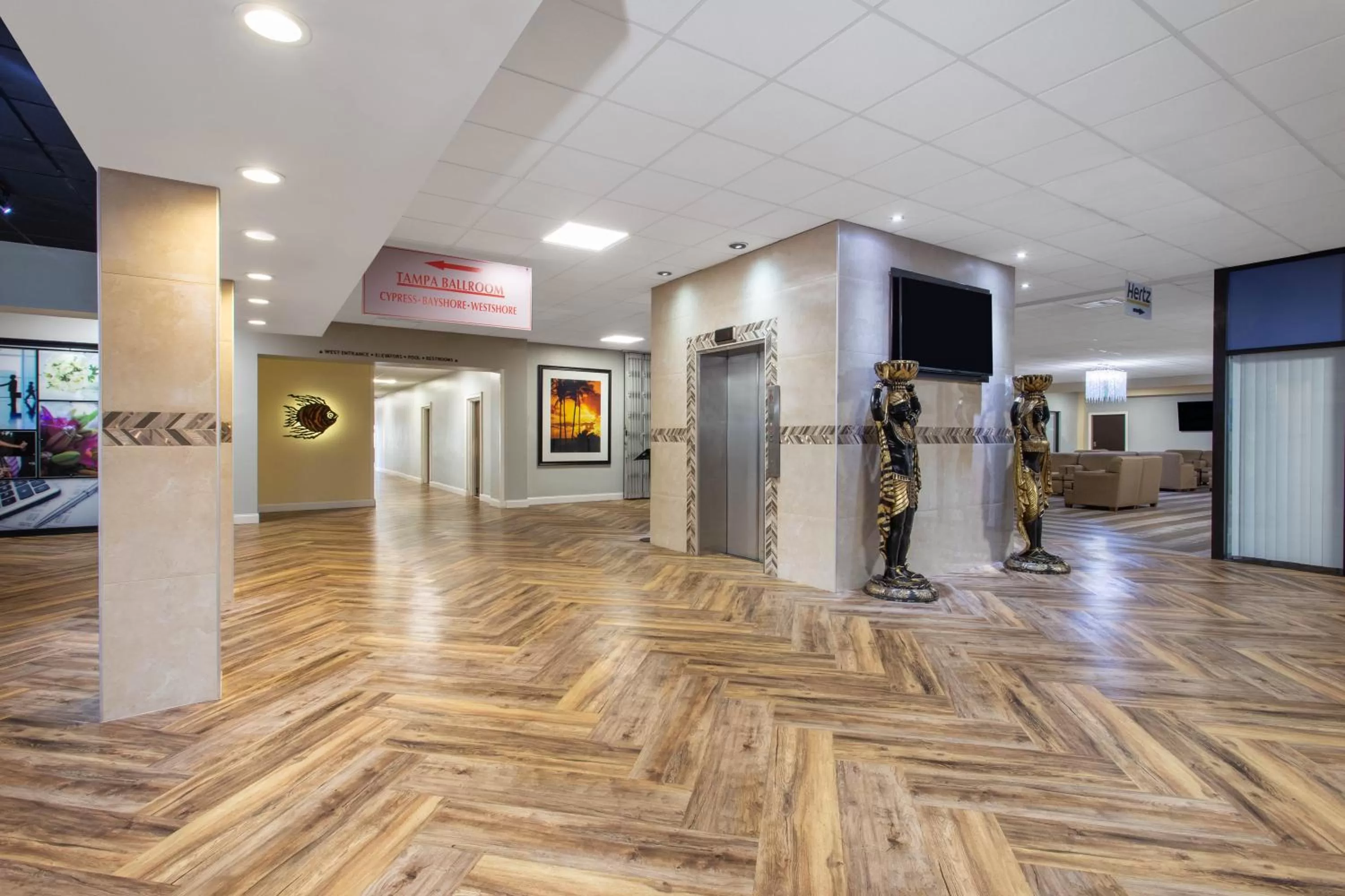 Lobby or reception in Ramada by Wyndham Tampa Westshore Airport South