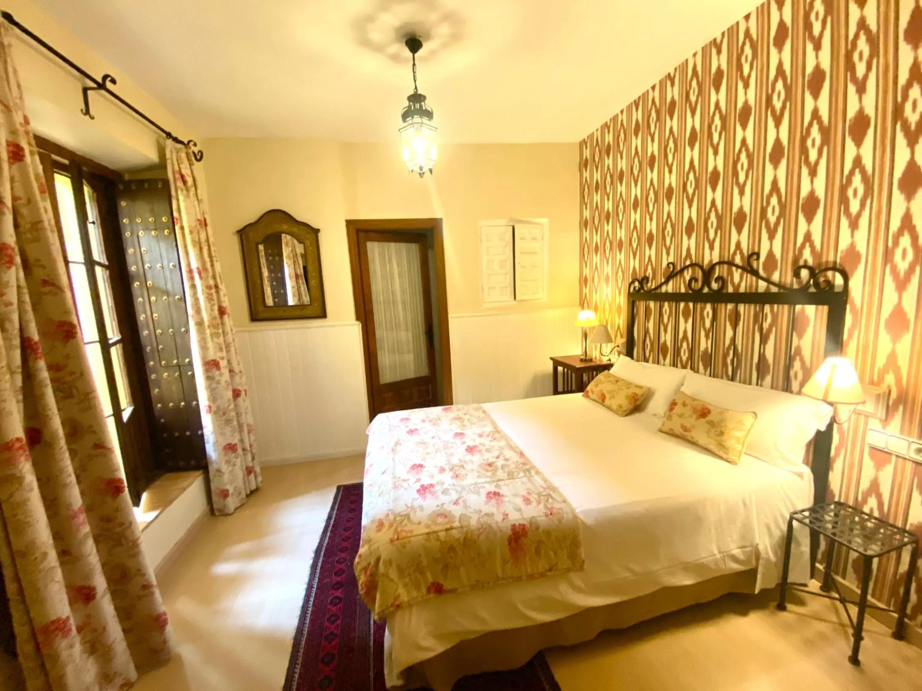 Bedroom, Bed in El Rincón de las Descalzas