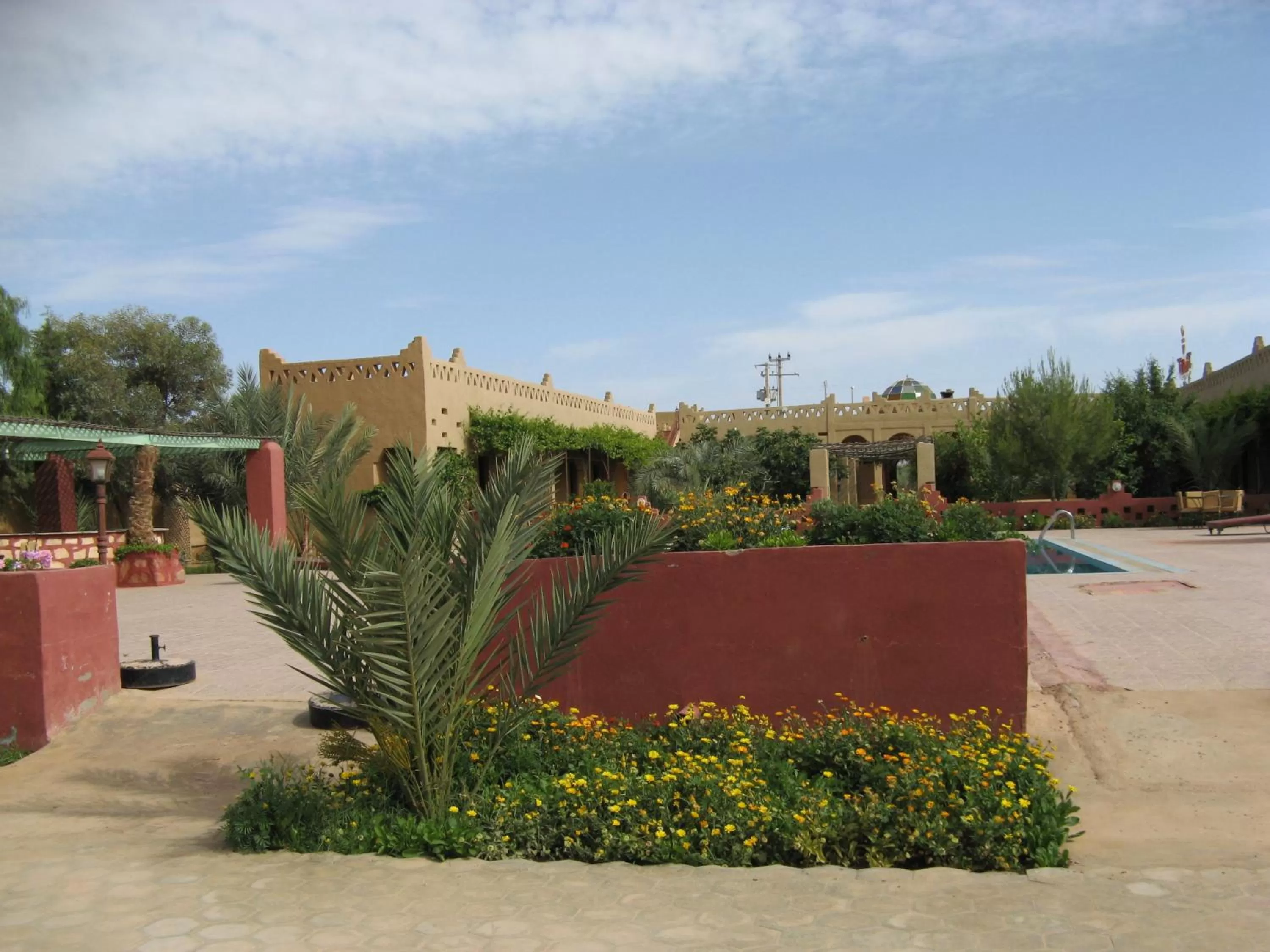 Day in Auberge Tinit