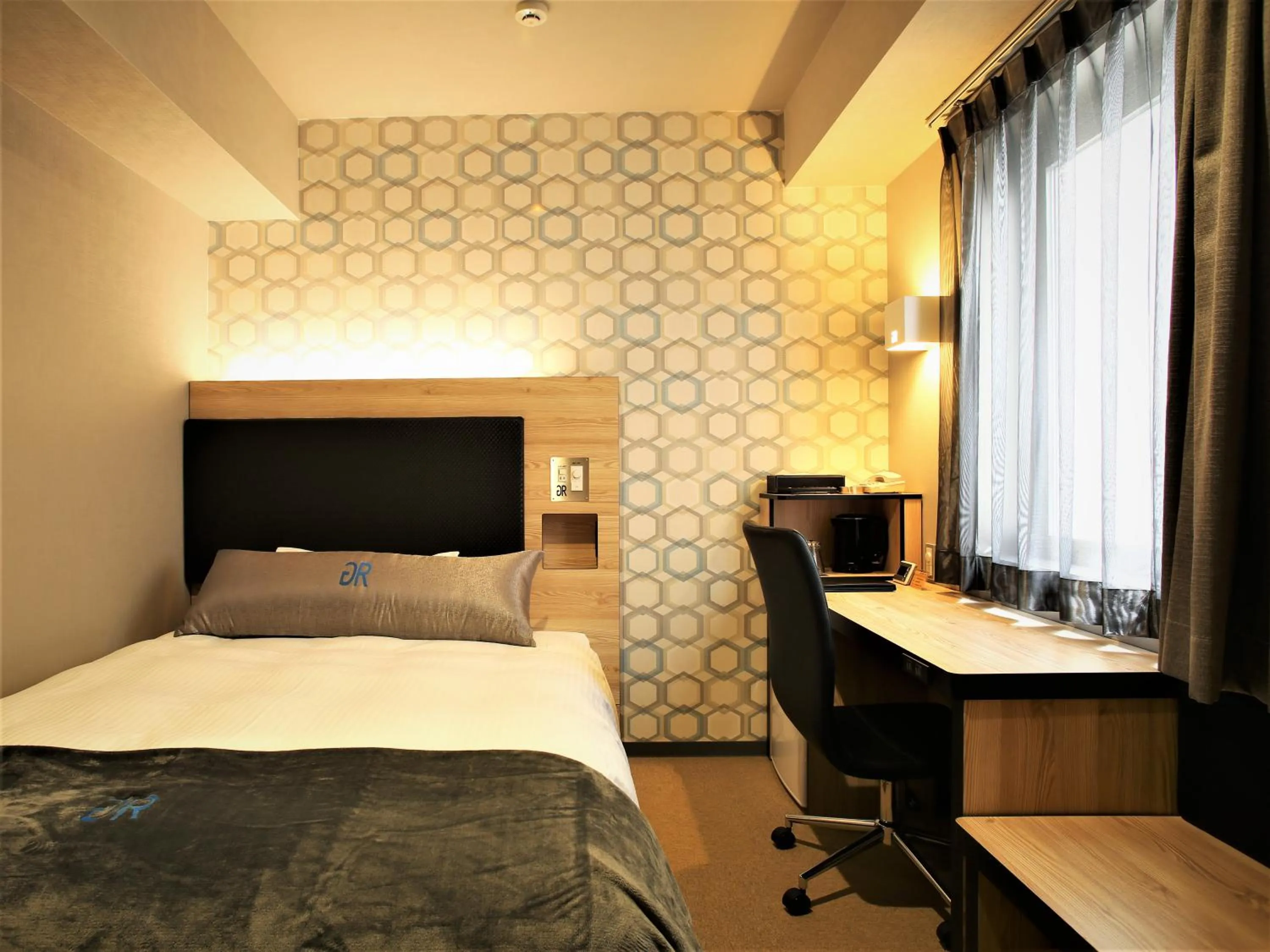 Photo of the whole room, Bed in Green Rich Hotel & Capsule Naha - Artificial hot spring Futamata Yunohana