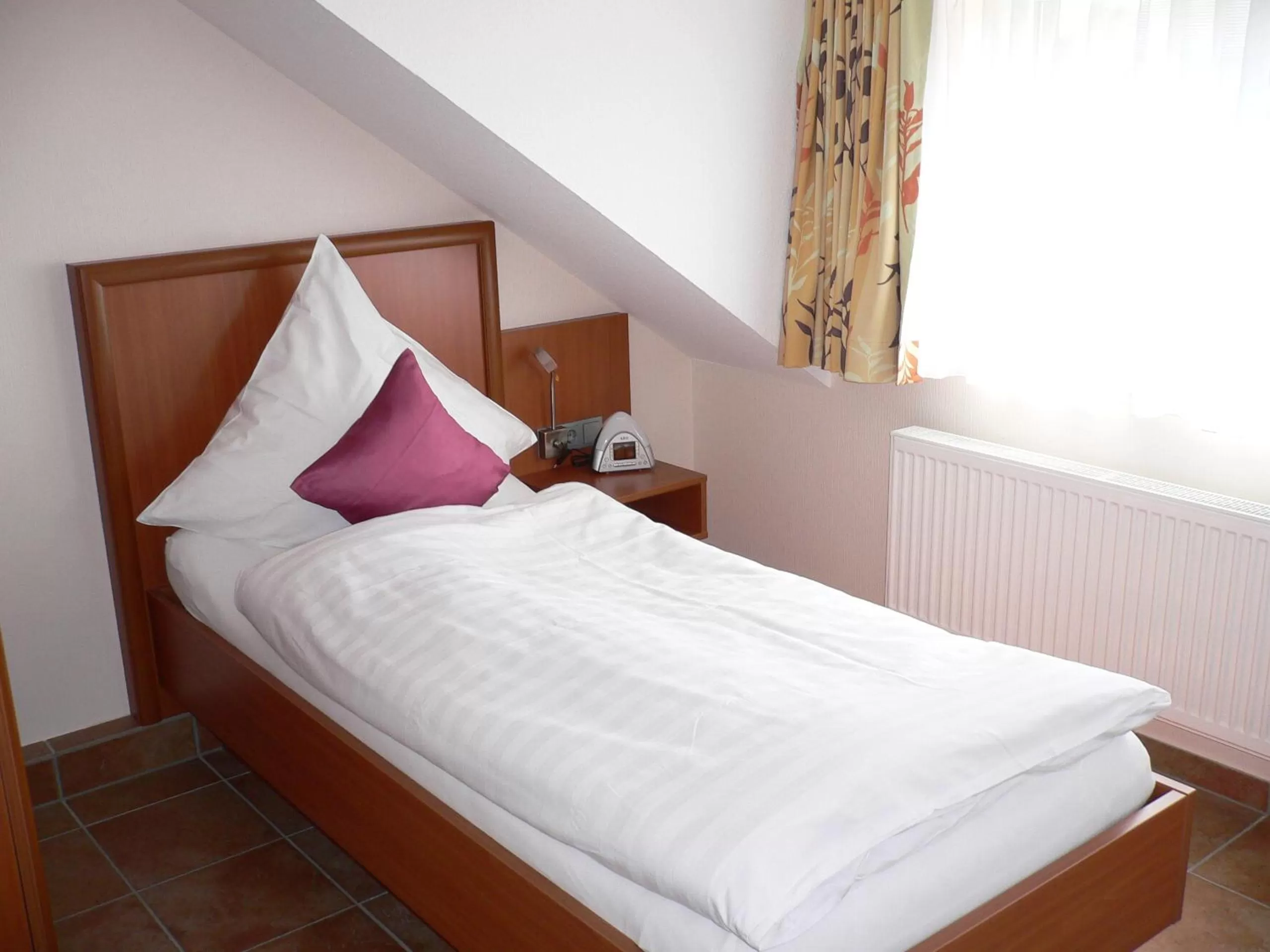 Photo of the whole room, Bed in Hotel Hubertus Hamacher