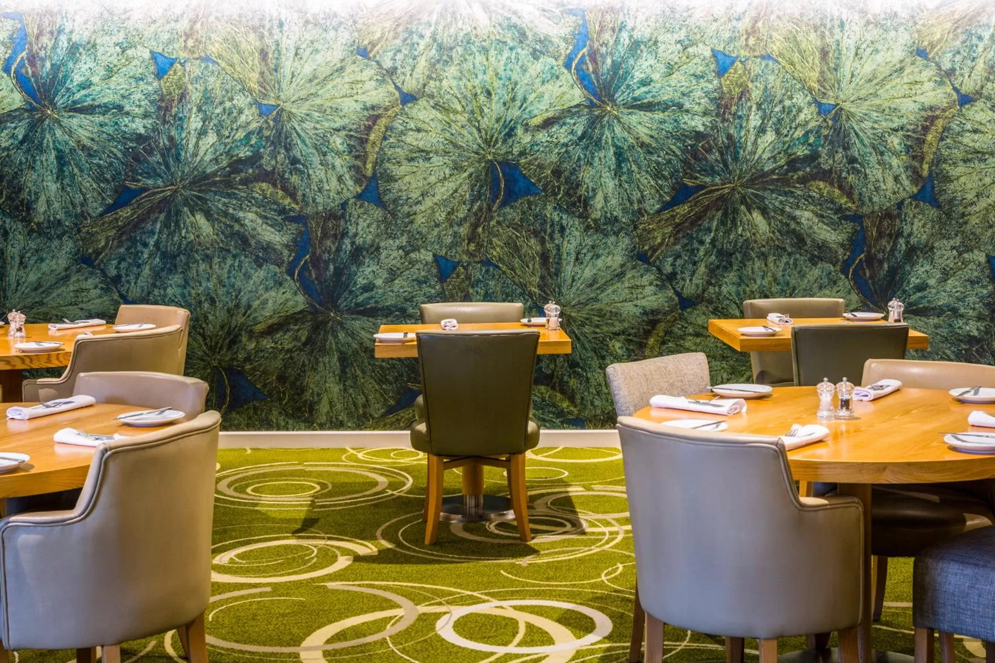 Restaurant/places to eat in Mercure Newbury West Grange Hotel