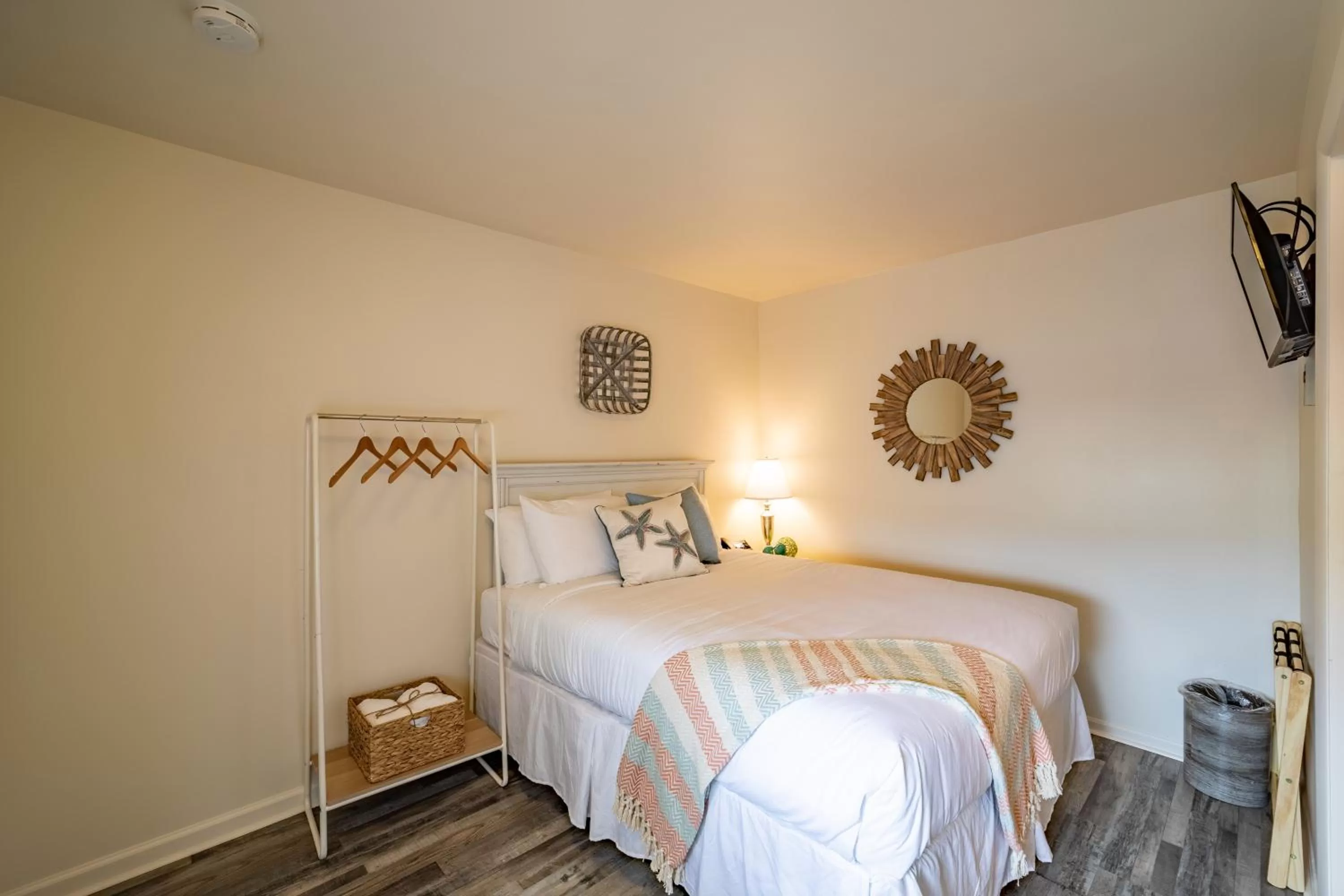 Bed in Ocean Glass Inn