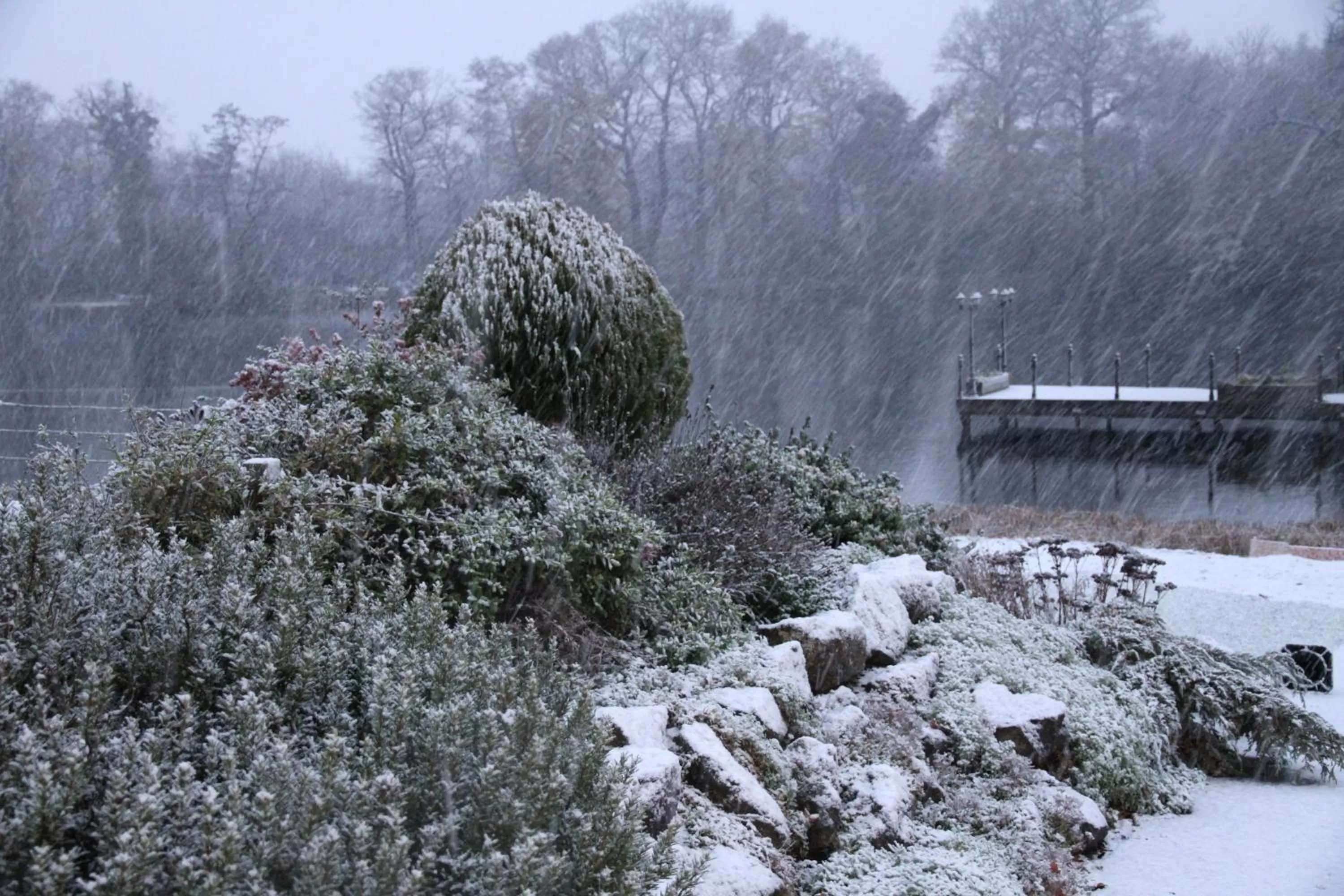 Winter in Inn On The Lake