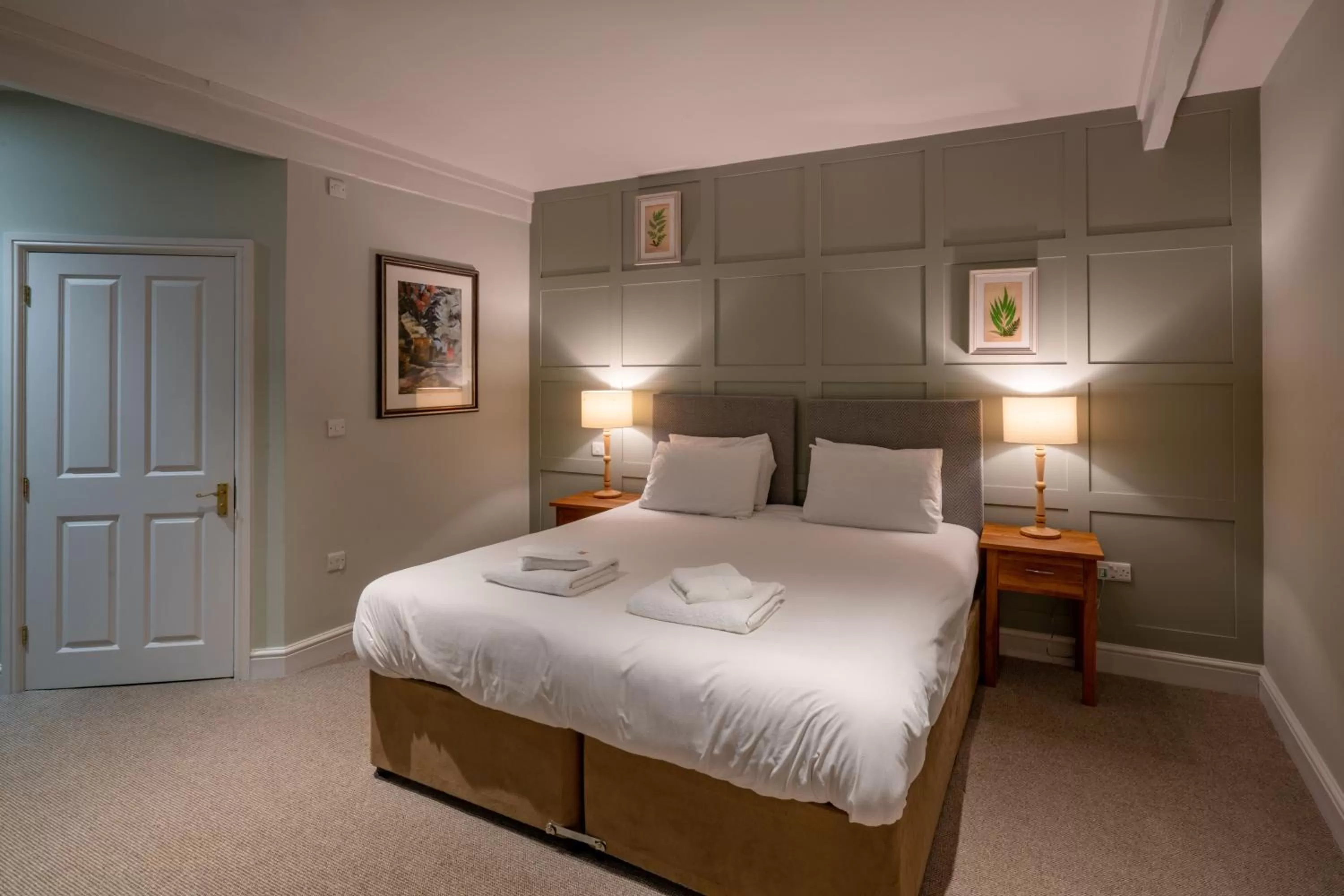 Bed in The Kings Arms Hotel