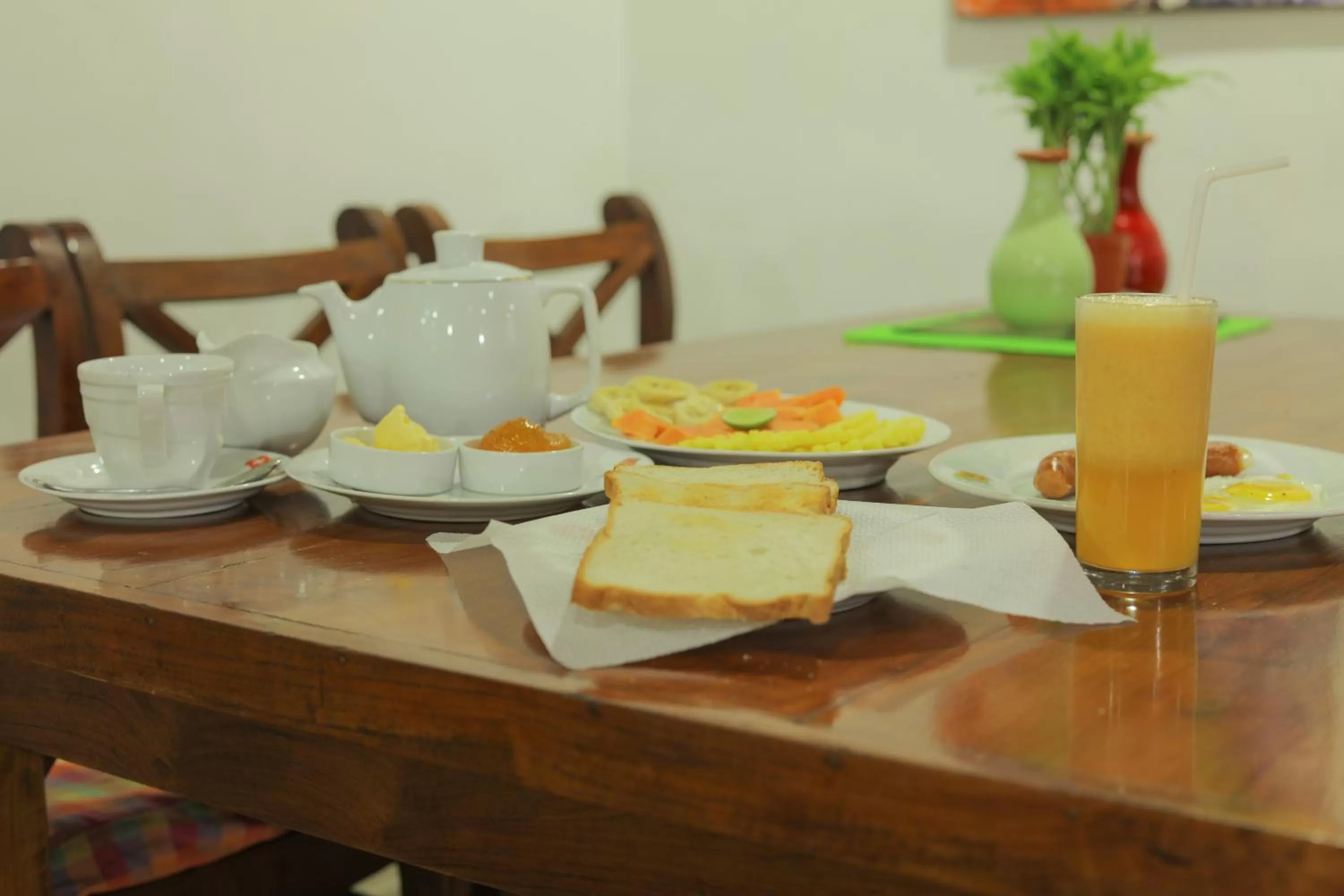 Breakfast in Summerside Residence