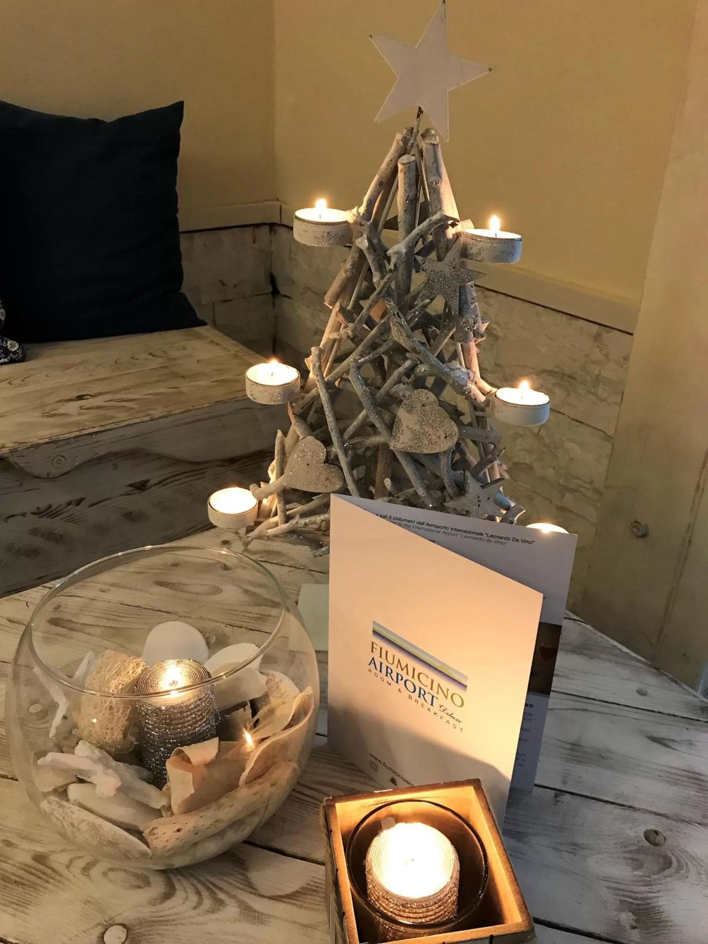 Decorative detail in Fiumicino Airport B&B Deluxe