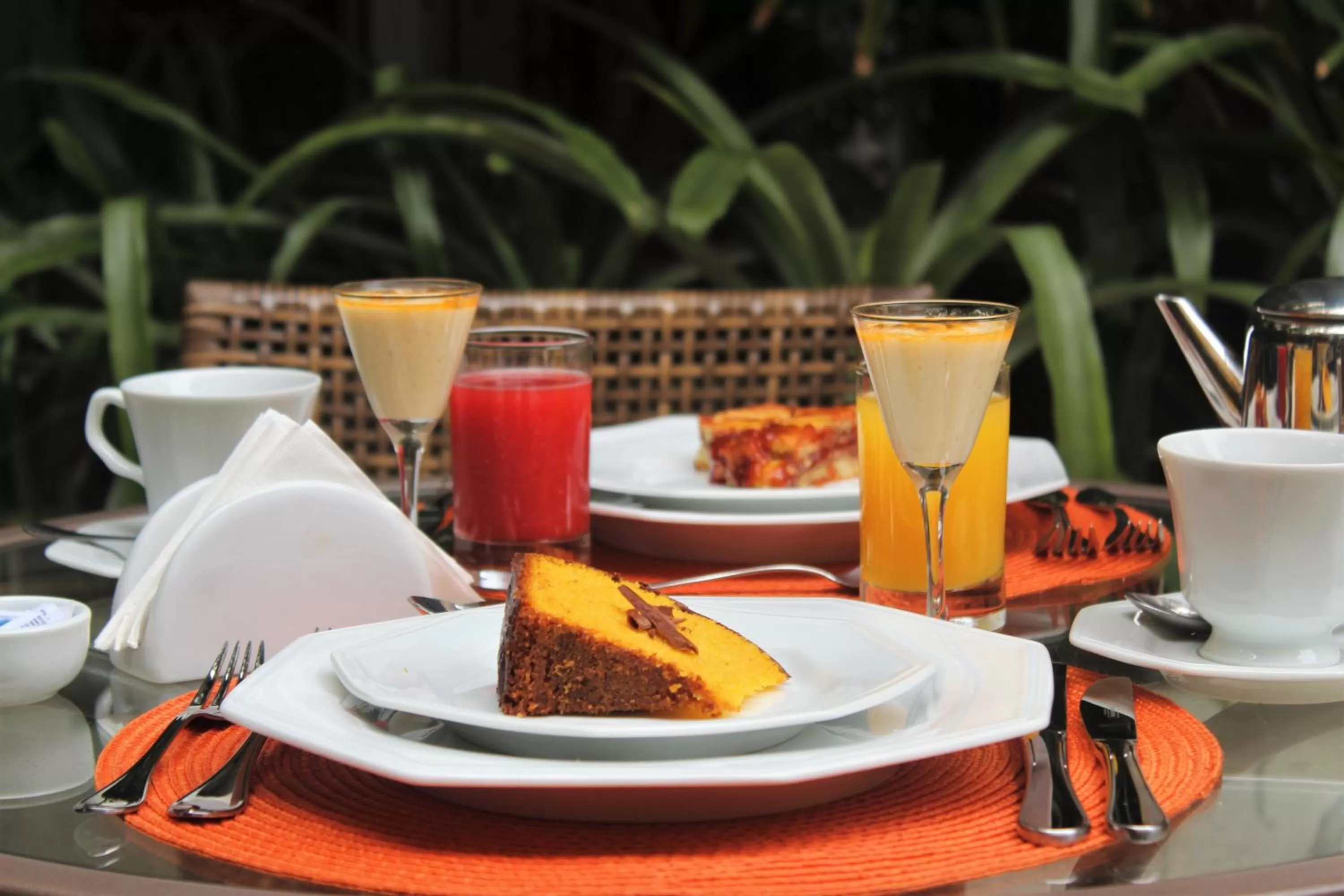 Breakfast in La Chimère Buzios Essence